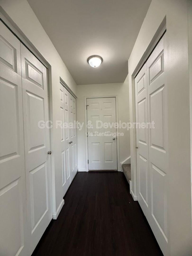 *** MOVE-IN SPECIAL! / NEWER CONSTRUCTION / 2 BDRM - 2 BTH / PET FRIENDLY / CENTRAL AC / ATTACHED GARAGE *** property image