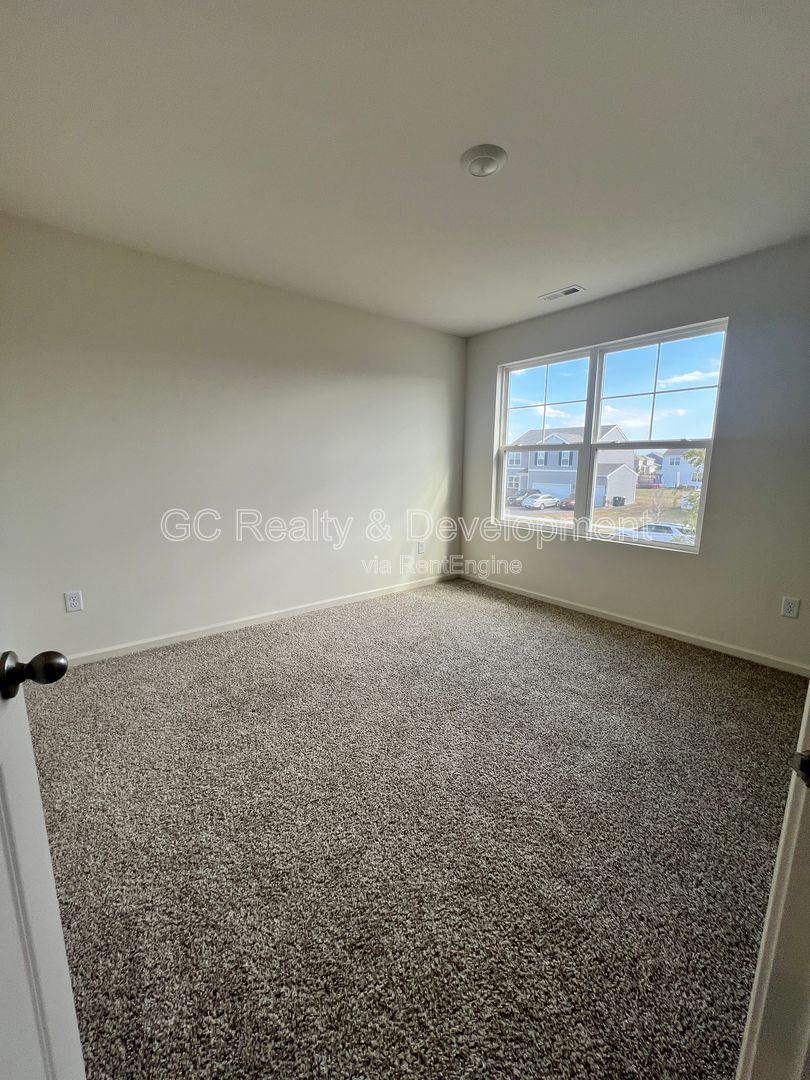 *** COMING SOON 6/15/26! / NEWER CONSTRUCTION / 4 BDRM - 2.5 BTH / PET FRIENDLY/ MASSIVE YARD / ATTACHED GARAGE *** property image