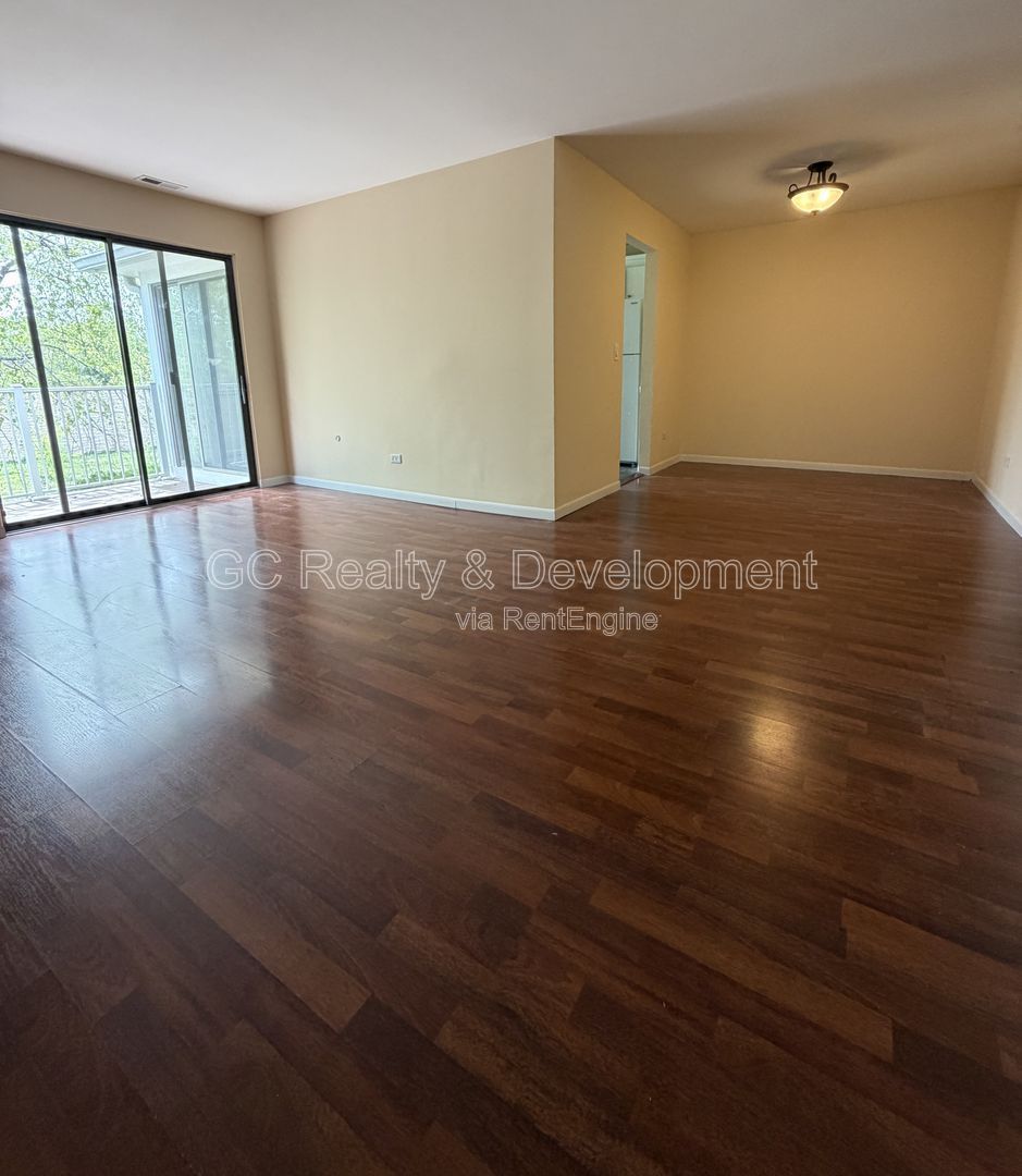 *** 2BR - 2BA / HARDWOOD FLOORS / IN UNIT LAUNDRY / CENTRAL AC / WALK TO TRAIN *** property image