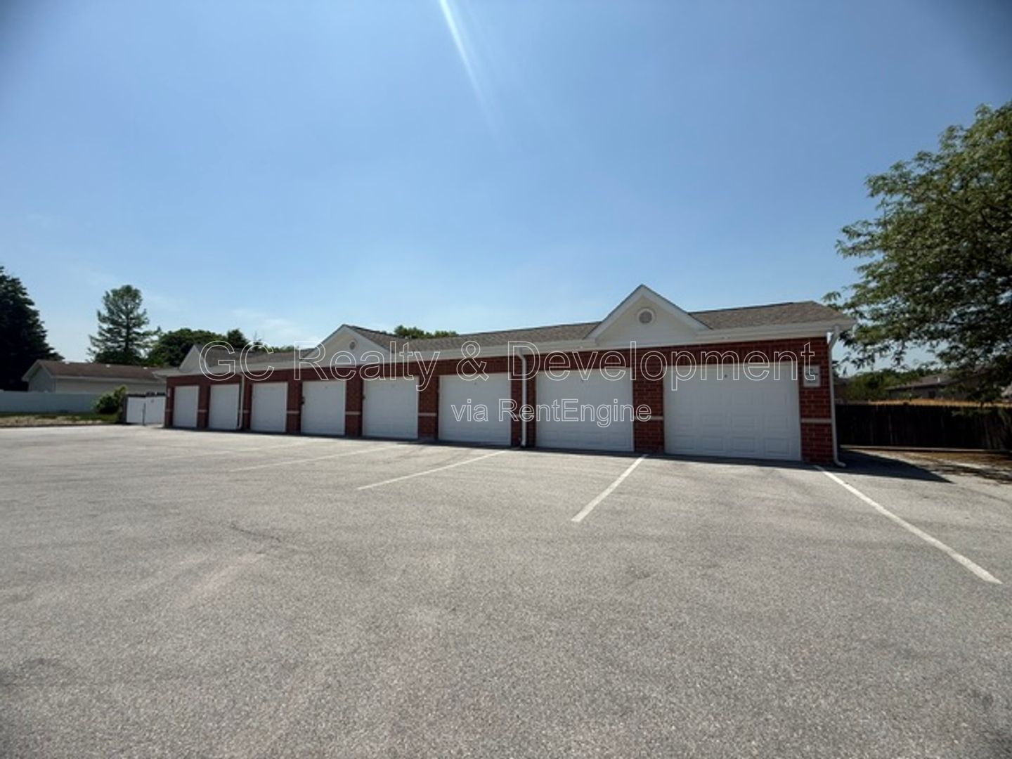 *** 2 BDRM - 2 BTH / TONS OF CLOSET SPACE / DETACHED GARAGE / CENTRAL AC / STORAGE CLOSET *** property image