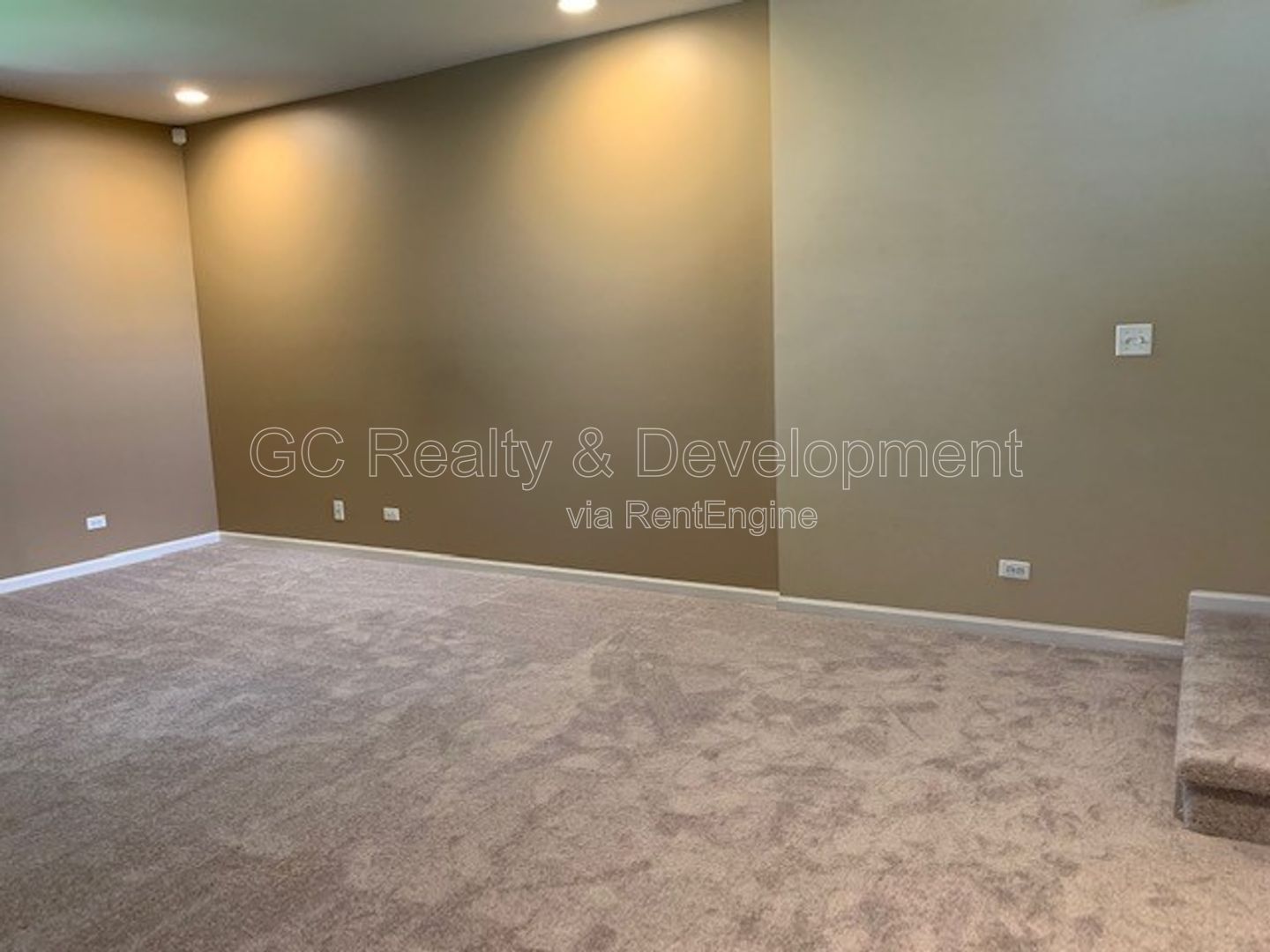 *** COMING SOON 7/15/26! / 3 BDRM+DEN / BASEMENT / 2 CAR GARAGE / 9 FT CEILINGS / 2ND FLOOR LAUNDRY / 2.5 BATHS*** property image