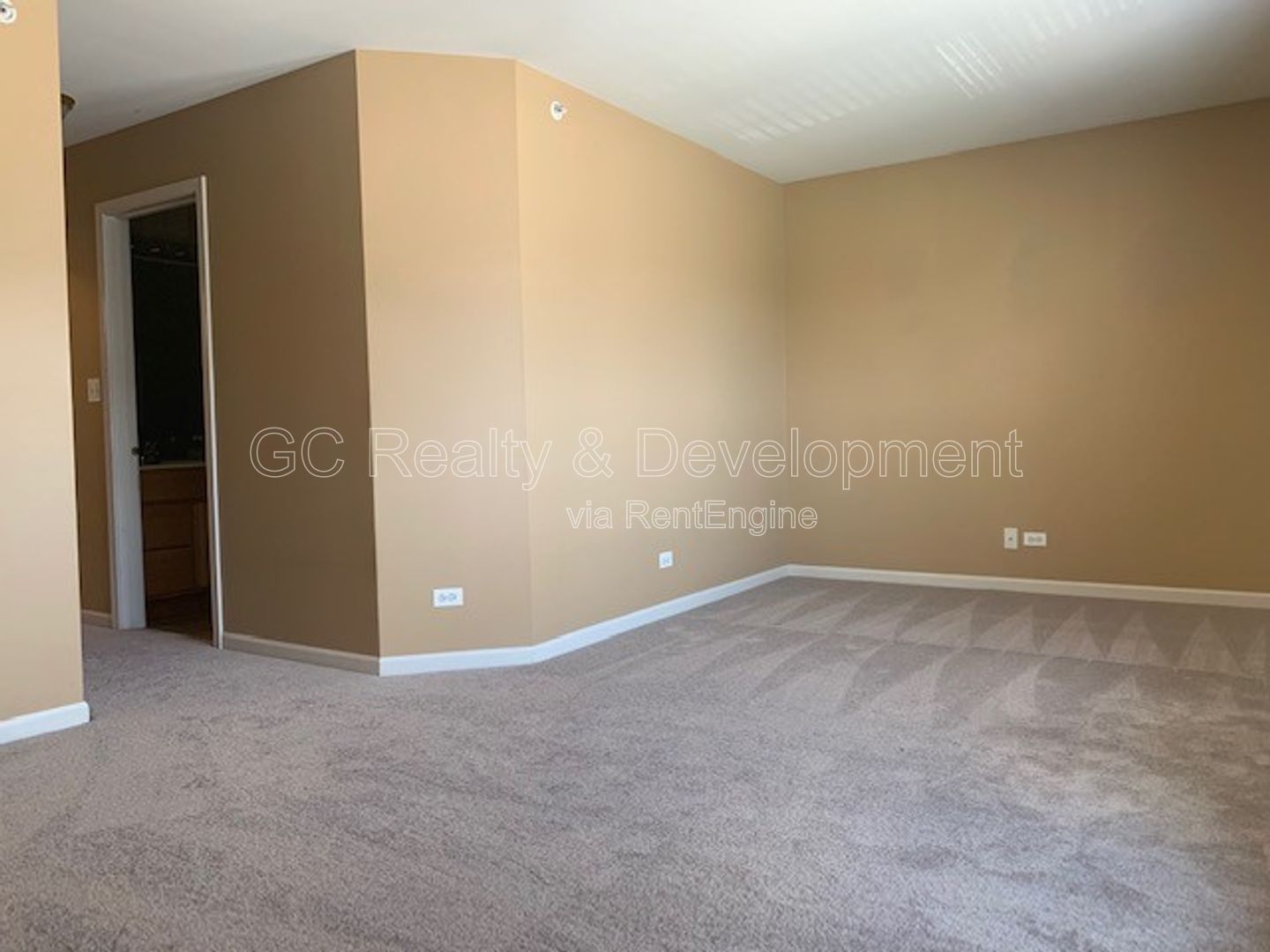 *** COMING SOON 7/15/26! / 3 BDRM+DEN / BASEMENT / 2 CAR GARAGE / 9 FT CEILINGS / 2ND FLOOR LAUNDRY / 2.5 BATHS*** property image