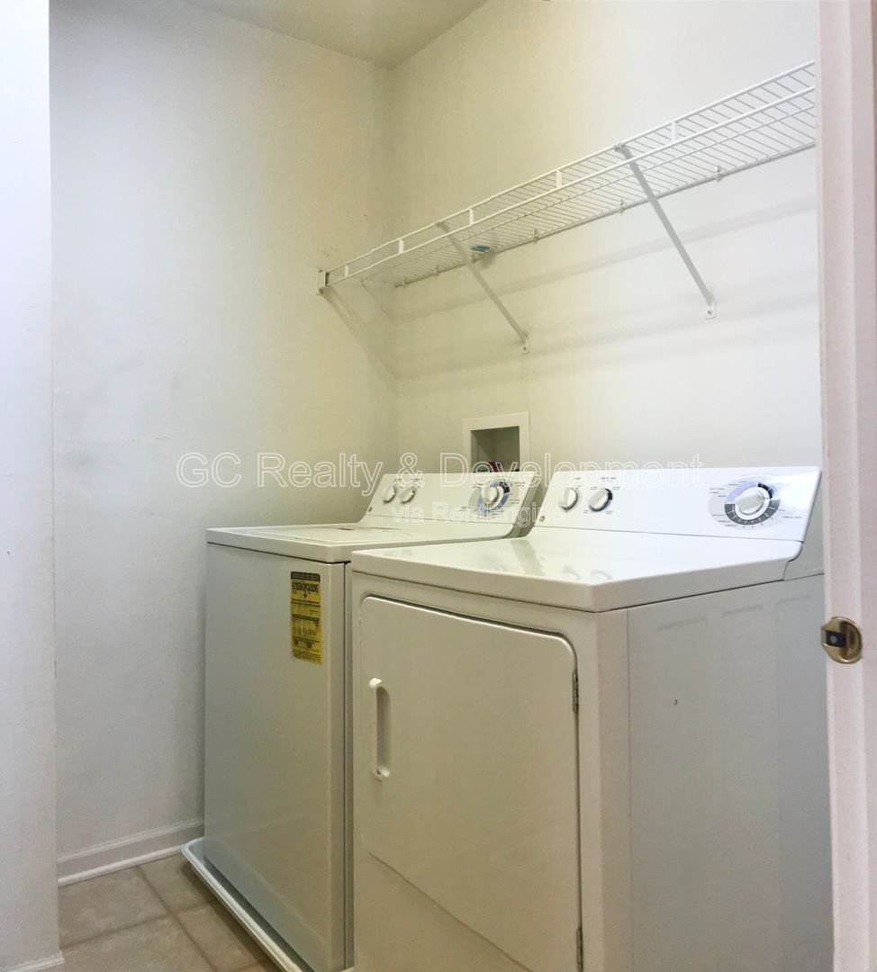 *** COMING SOON 7/15/26! / 3 BDRM+DEN / BASEMENT / 2 CAR GARAGE / 9 FT CEILINGS / 2ND FLOOR LAUNDRY / 2.5 BATHS*** property image