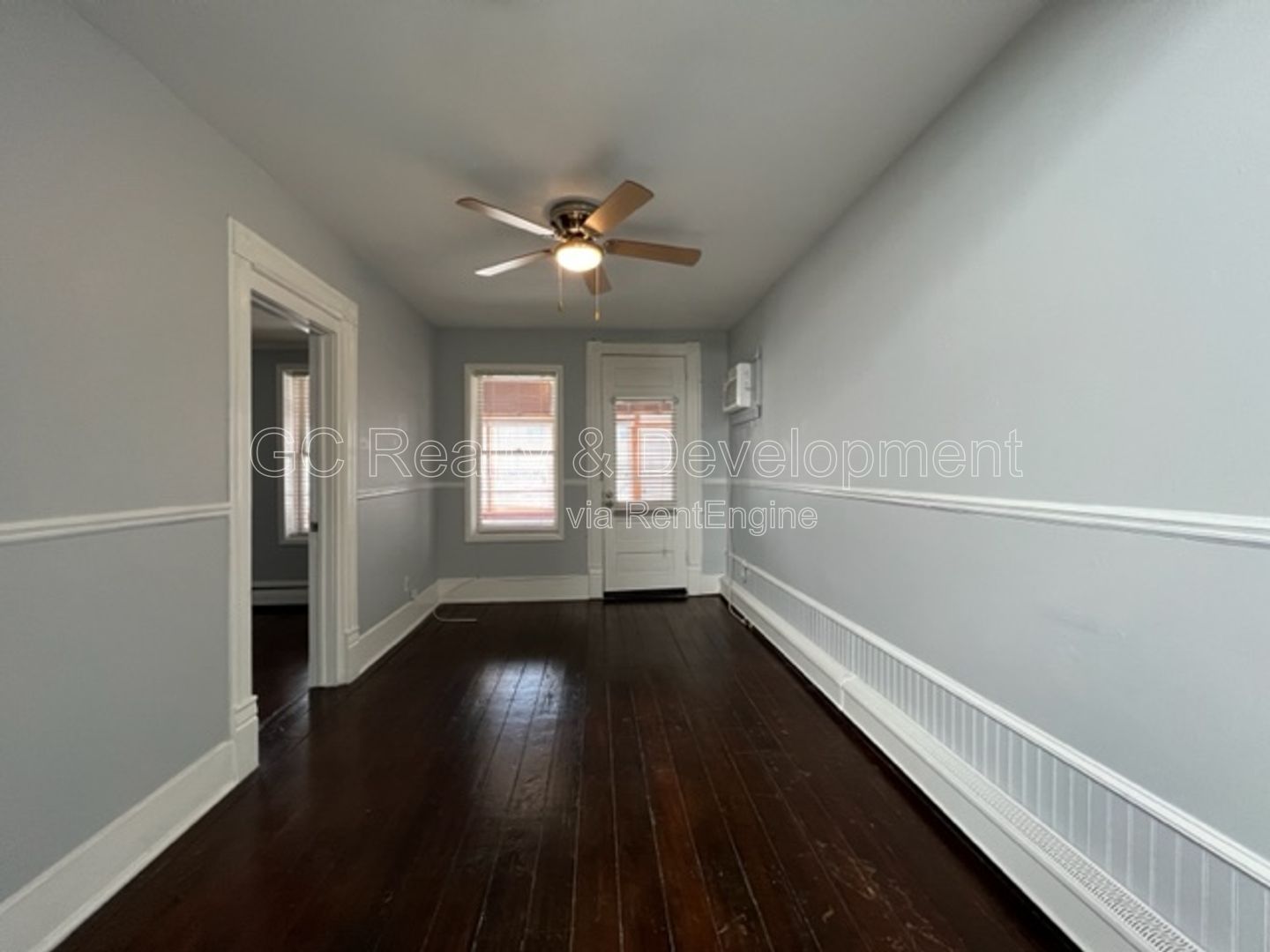 *** GREAT LEMONT LOCATION / SPACIOUS 1 BDRM / LAUNDRY IN UNIT / APPL INCL / PARKING INCL*** property image