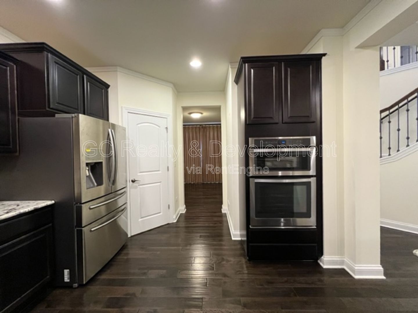 *** 204 SCHOOL DISTRICT / 5 BDRM - 4 BTH / GOURMET KITCHEN W BREAKFAST BAR / FINISHED BSMT *** property image