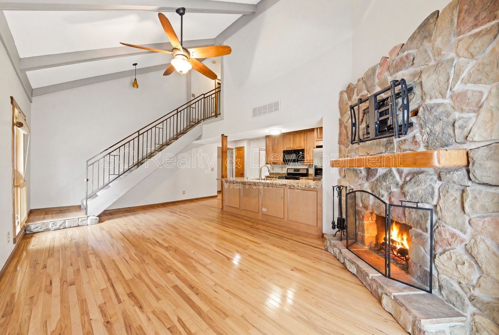 *** 4BR - 2BA / SS APPLIANCES / HARDWOOD FLOORS / CENTRAL AIR / IN-UNIT LAUNDRY / GARAGE / FENCED LOT / AMPLE STORAGE *** property image