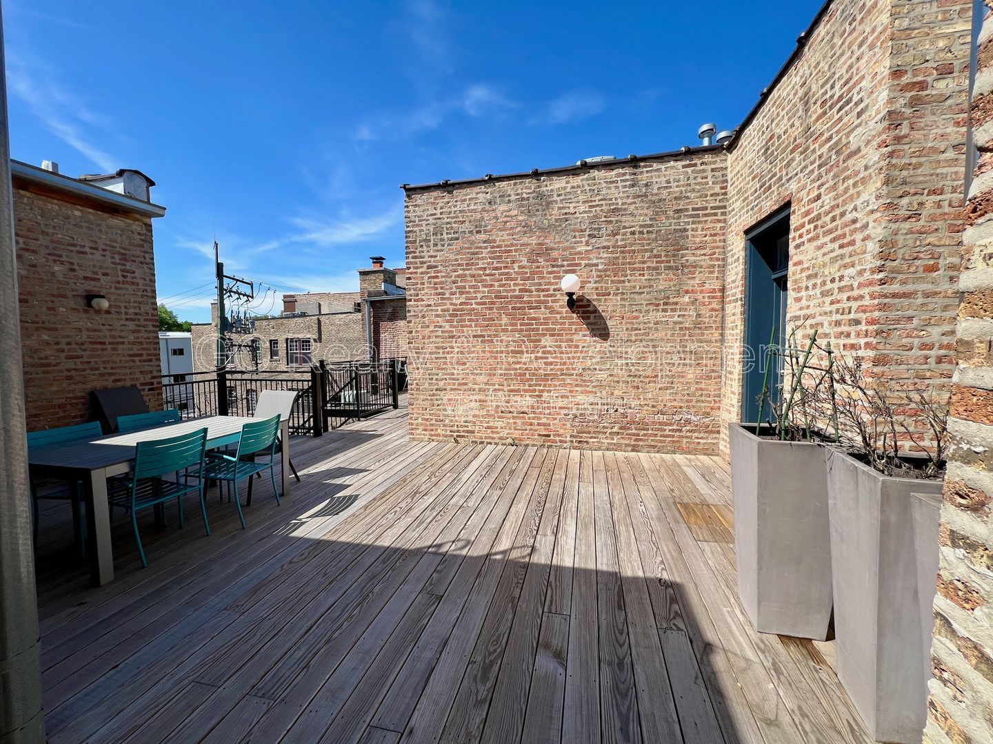 *** COMING SOON 7/15/26! / LOGAN SQUARE / JACUZZI TUB / IN UNIT LAUNDRY / RECENTLY REHABBED / STORAGE UNIT *** property image