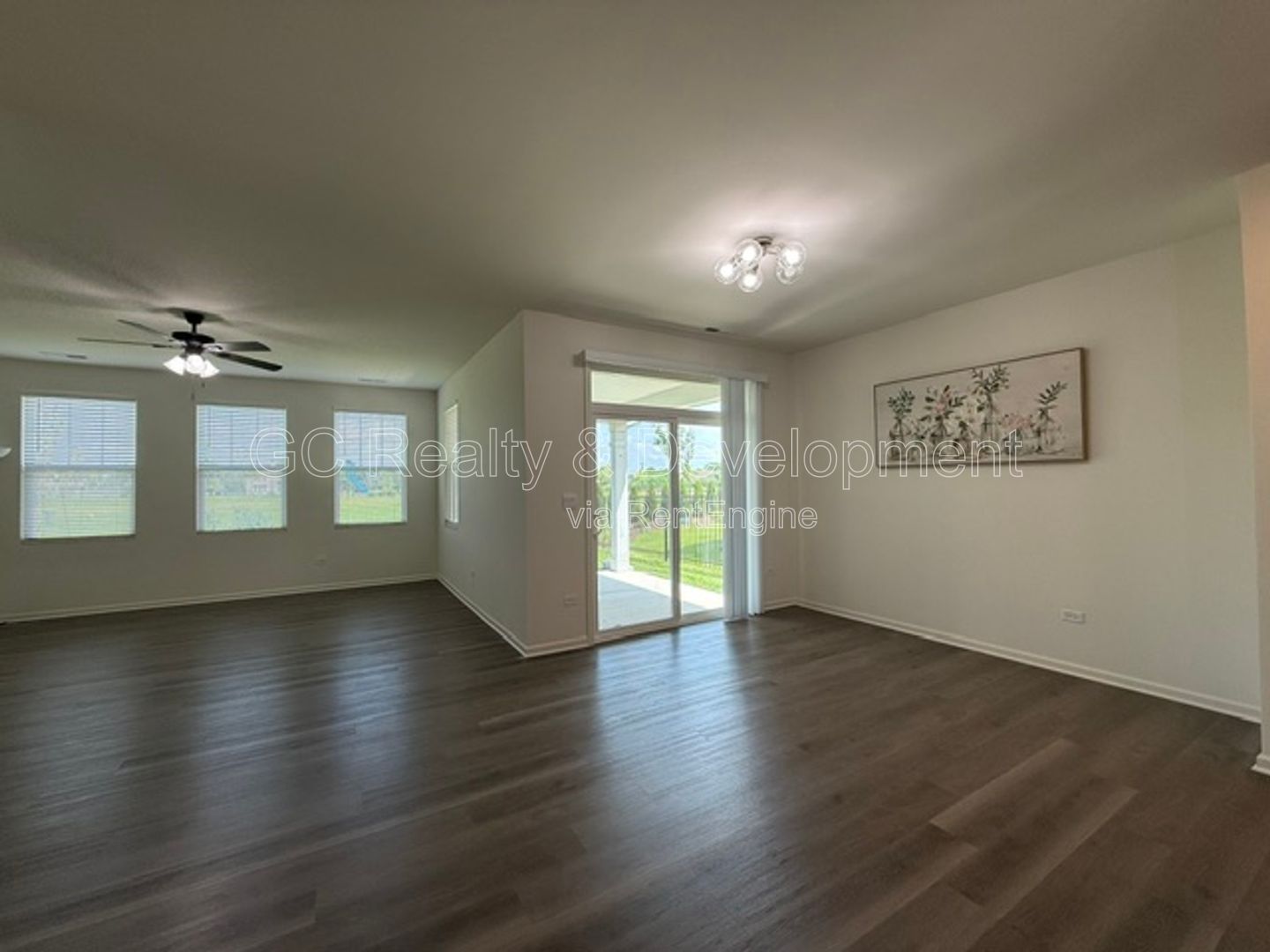 *** 3BR-2BA / RECENTLY UPDATED / SS APPLIANCES / IN-UNIT LAUNDRY / CENTRAL AIR / GARAGE *** property image
