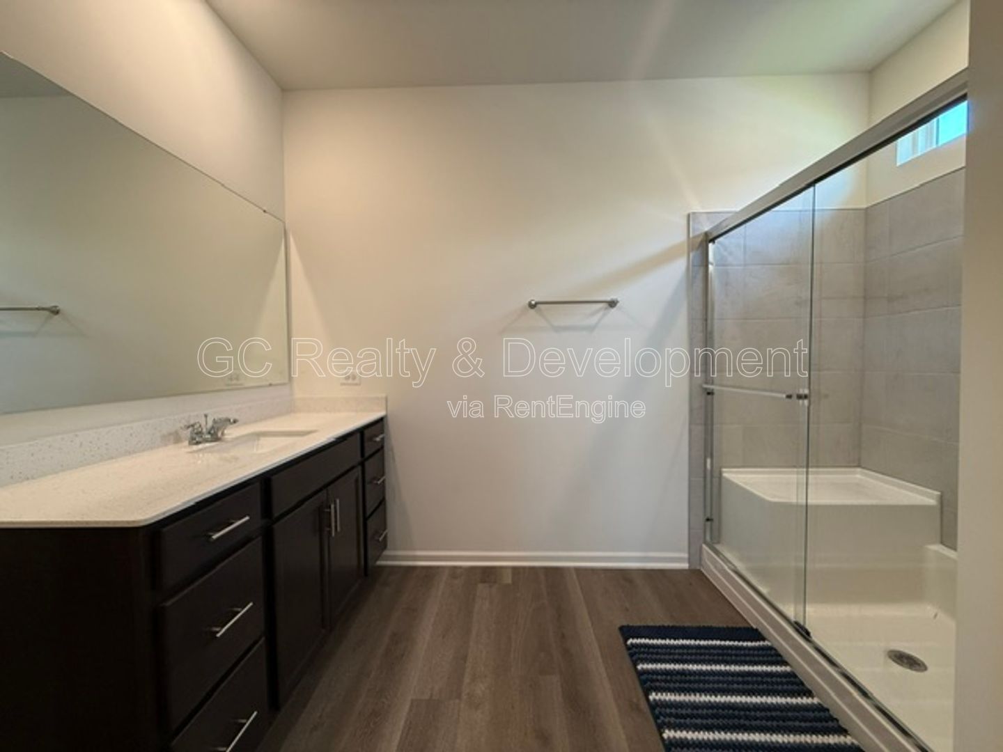 *** 3BR-2BA / RECENTLY UPDATED / SS APPLIANCES / IN-UNIT LAUNDRY / CENTRAL AIR / GARAGE *** property image