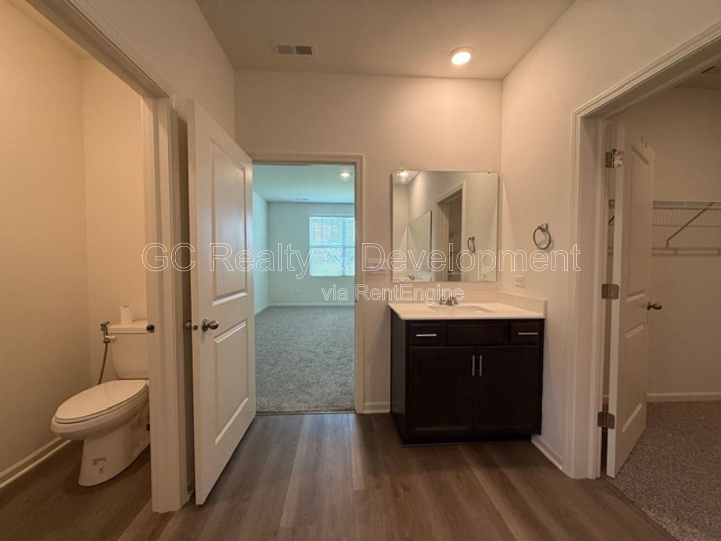 *** 3BR-2BA / RECENTLY UPDATED / SS APPLIANCES / IN-UNIT LAUNDRY / CENTRAL AIR / GARAGE *** property image