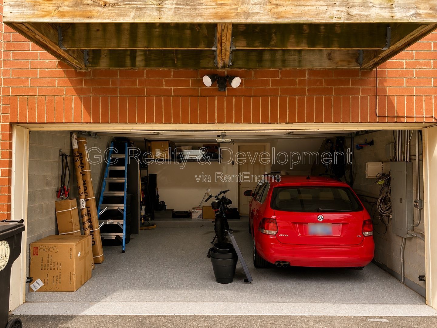 *** COMING SOON 8/01/26! / 3 BED 2 BATH TOWNHOUSE / LAUNDRY IN UNIT / PARKING INCLUDED *** property image