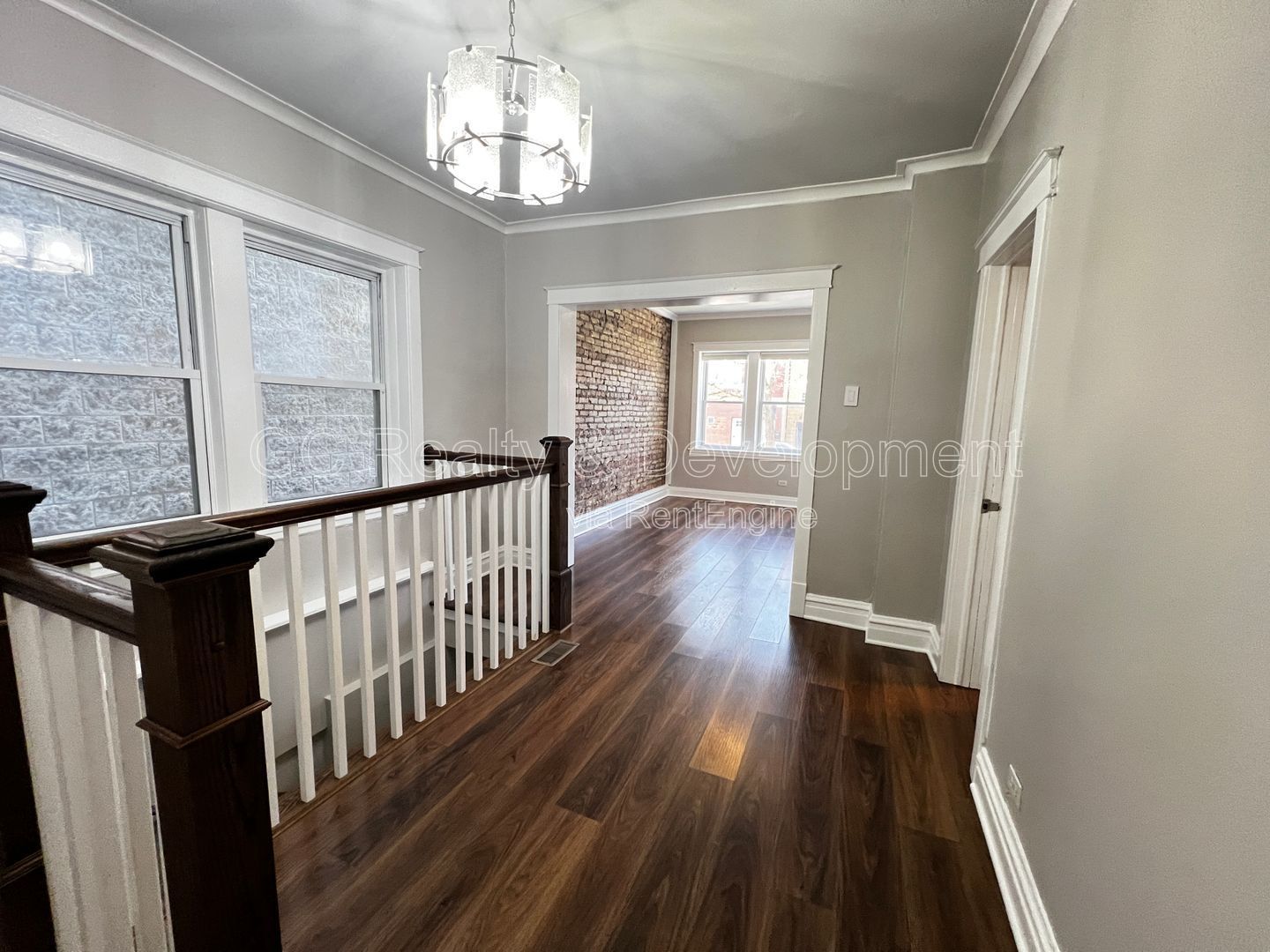 *** 3 BDRMS - 2 BTH / CENTRAL AIR / SS APPL / FREE LAUNDRY IN BUILDING *** property image