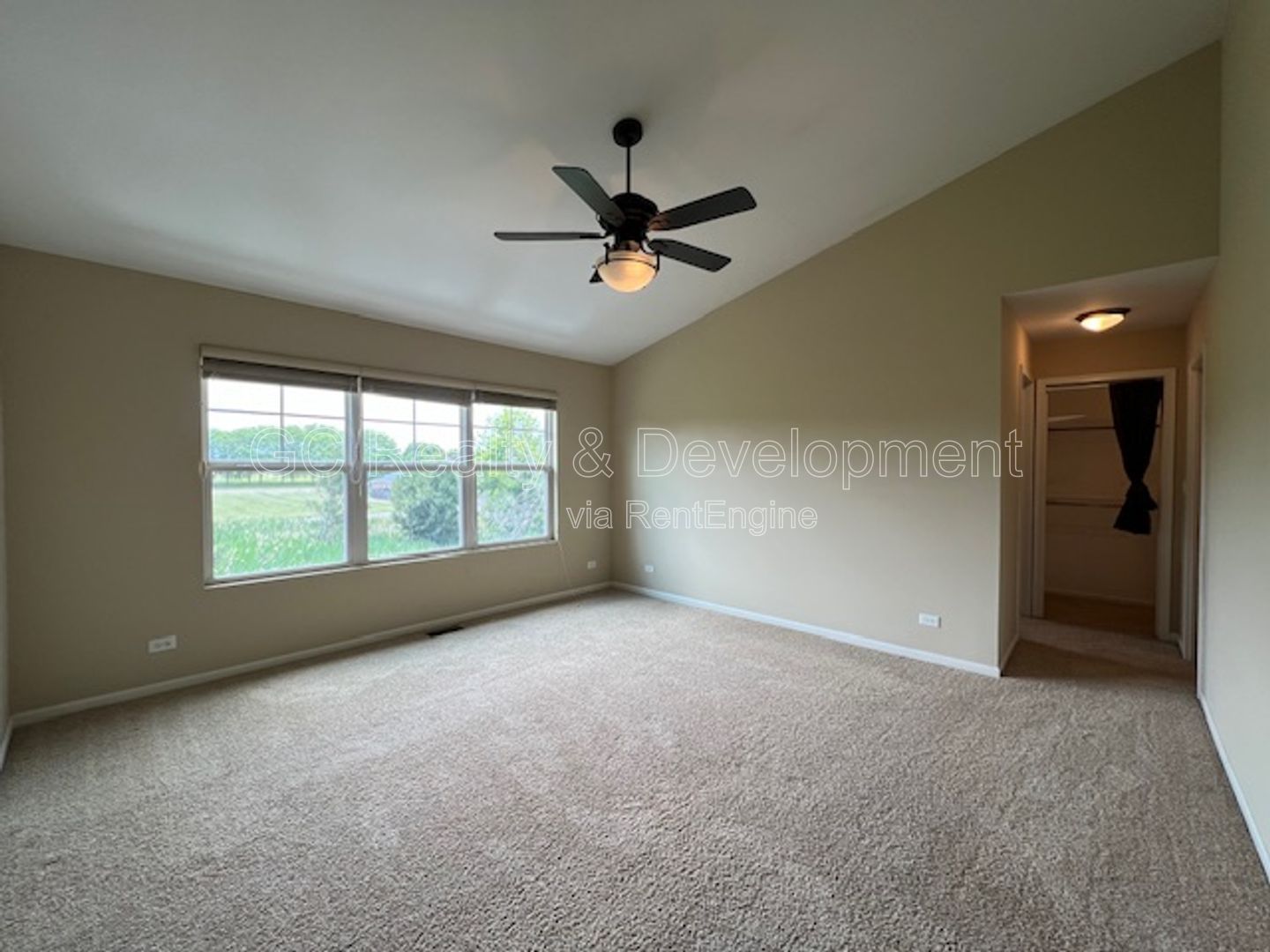 ***COMING SOON 8-1-26! / 3BDRM - 2.5BTH / END UNIT / SS APPLIANCES / 2ND FLOOR LAUNDRY / LOWER-LEVEL BONUS ROOM*** property image