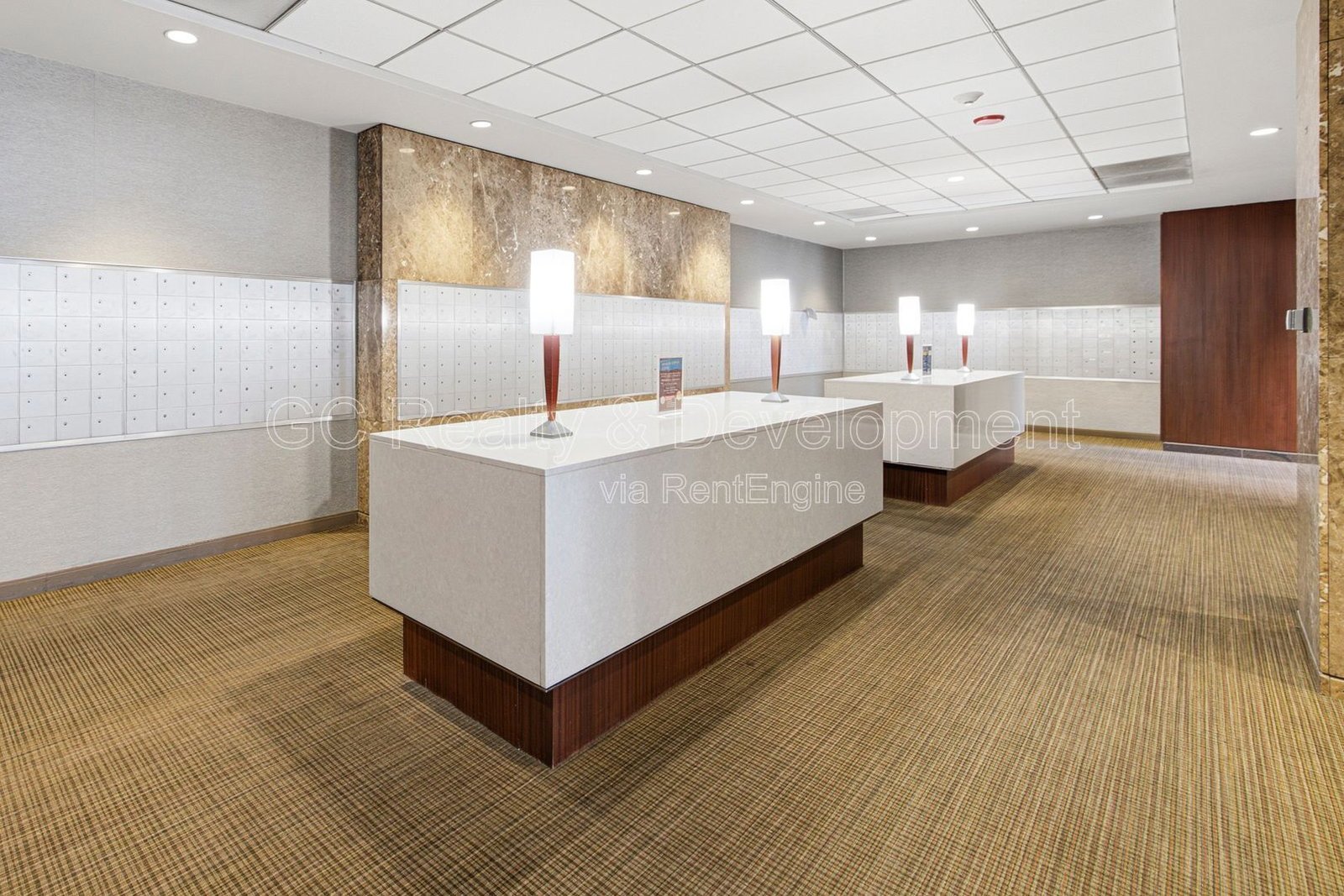 *** 1 BDRM / CENTRAL AC / FULLY AMENITY BUILDING / RECENTLY UPDATED / PARKING SPOT INCL *** property image