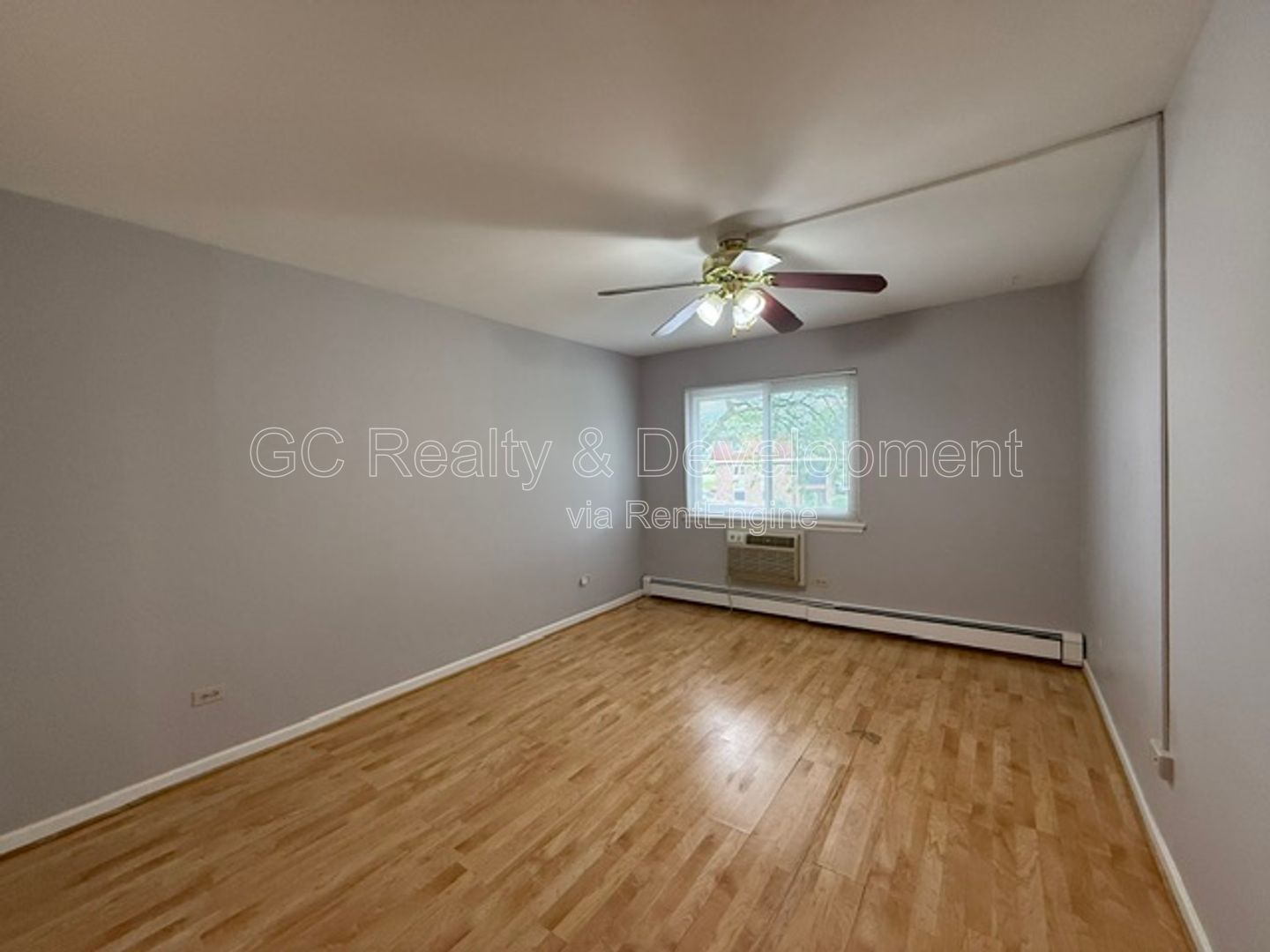 *** 2BR-1BA / APPLIANCES INCLUDED / EASY COMMUTE / HIGHLAND CROSSING *** property image