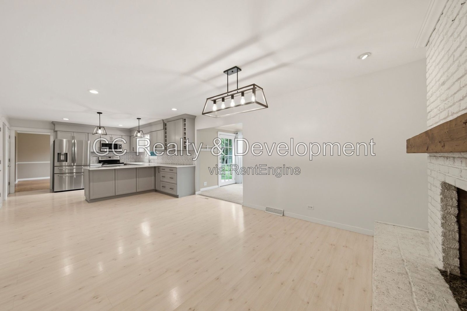 *** 4BR - 3BA / Hardwood Floors / Fenced Yard / Central Air / Garage / In-Unit Laundry *** property image