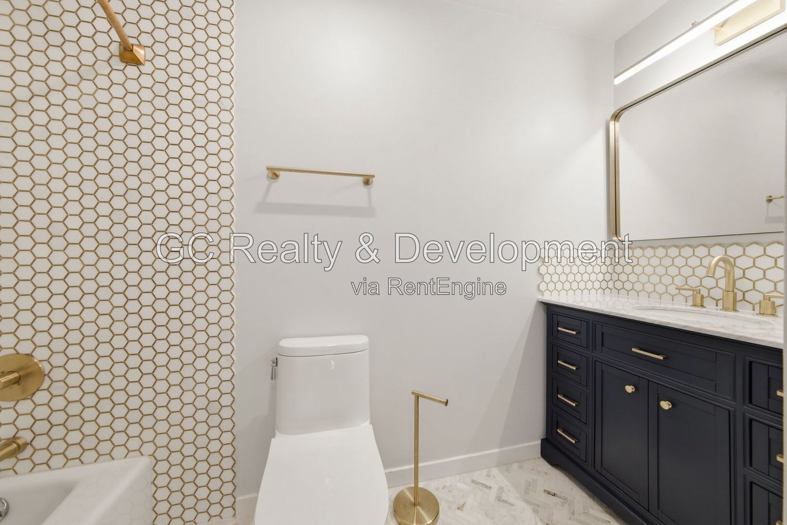 *** 4BR - 3BA / Hardwood Floors / Fenced Yard / Central Air / Garage / In-Unit Laundry *** property image