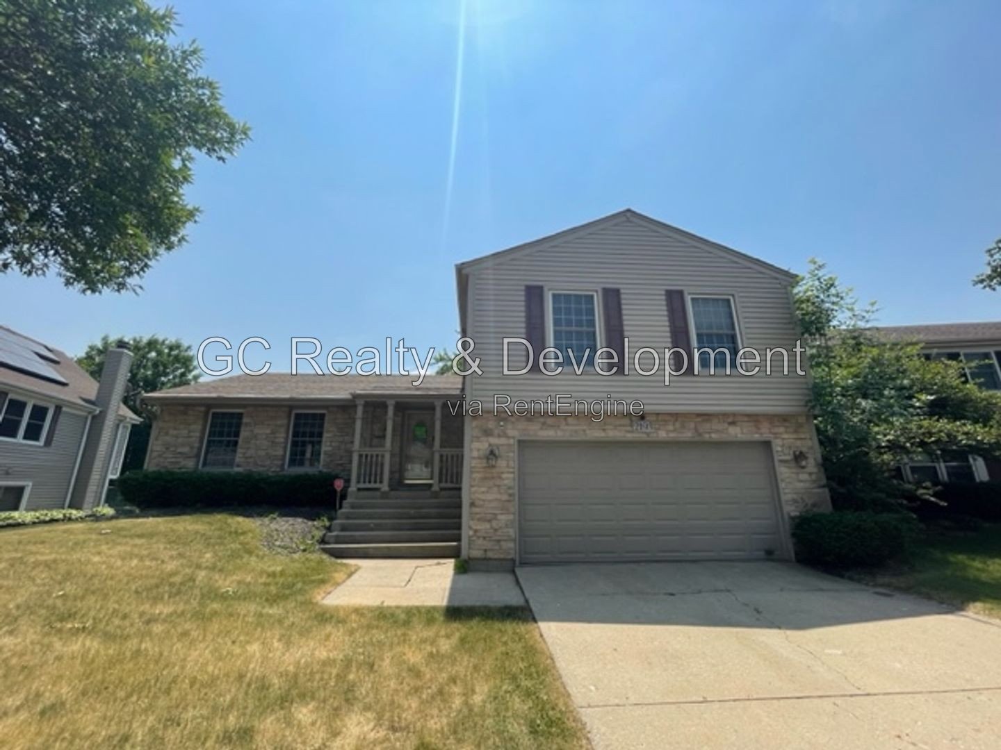 *** COMING SOON 9/10/26! / SCHAUMBURG SCHOOLS / FRESH PAINT / 4 BDRM - 2.5 BATH / LARGE YARD / PET FRIENDLY *** property image