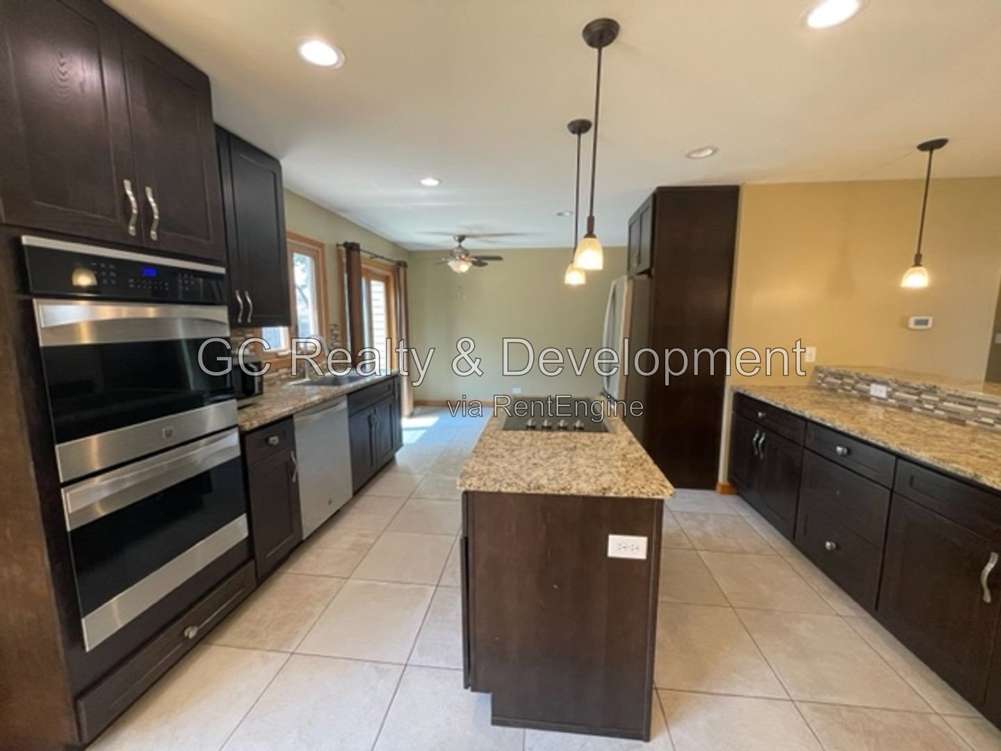 *** COMING SOON 9/10/26! / SCHAUMBURG SCHOOLS / FRESH PAINT / 4 BDRM - 2.5 BATH / LARGE YARD / PET FRIENDLY *** property image
