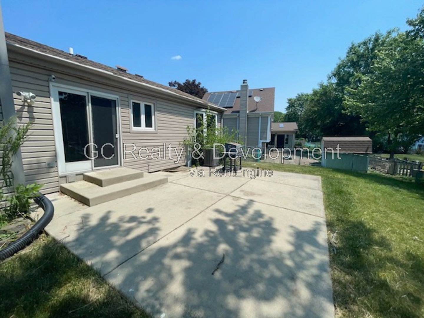 *** COMING SOON 9/10/26! / SCHAUMBURG SCHOOLS / FRESH PAINT / 4 BDRM - 2.5 BATH / LARGE YARD / PET FRIENDLY *** property image