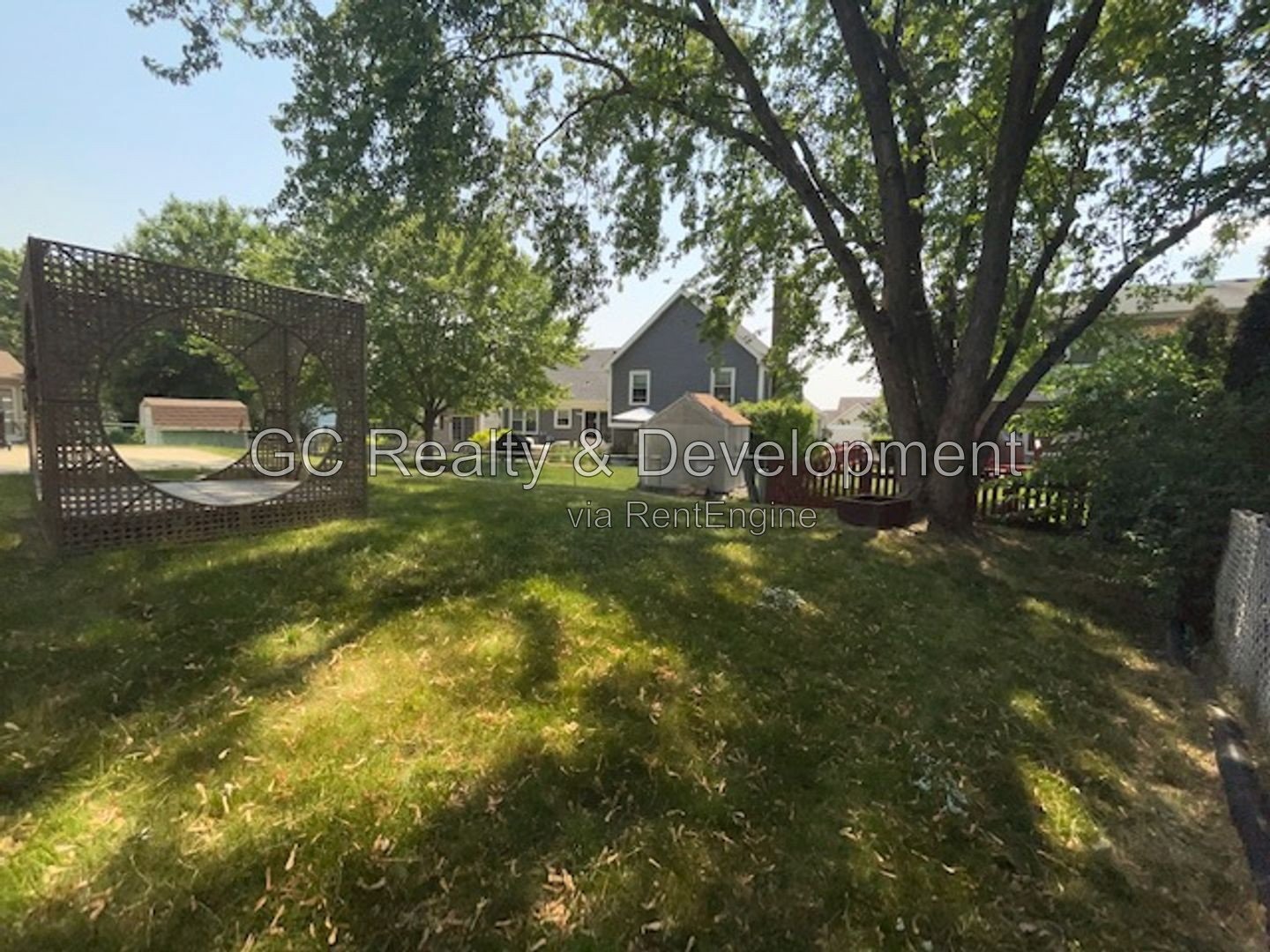 *** COMING SOON 9/10/26! / SCHAUMBURG SCHOOLS / FRESH PAINT / 4 BDRM - 2.5 BATH / LARGE YARD / PET FRIENDLY *** property image