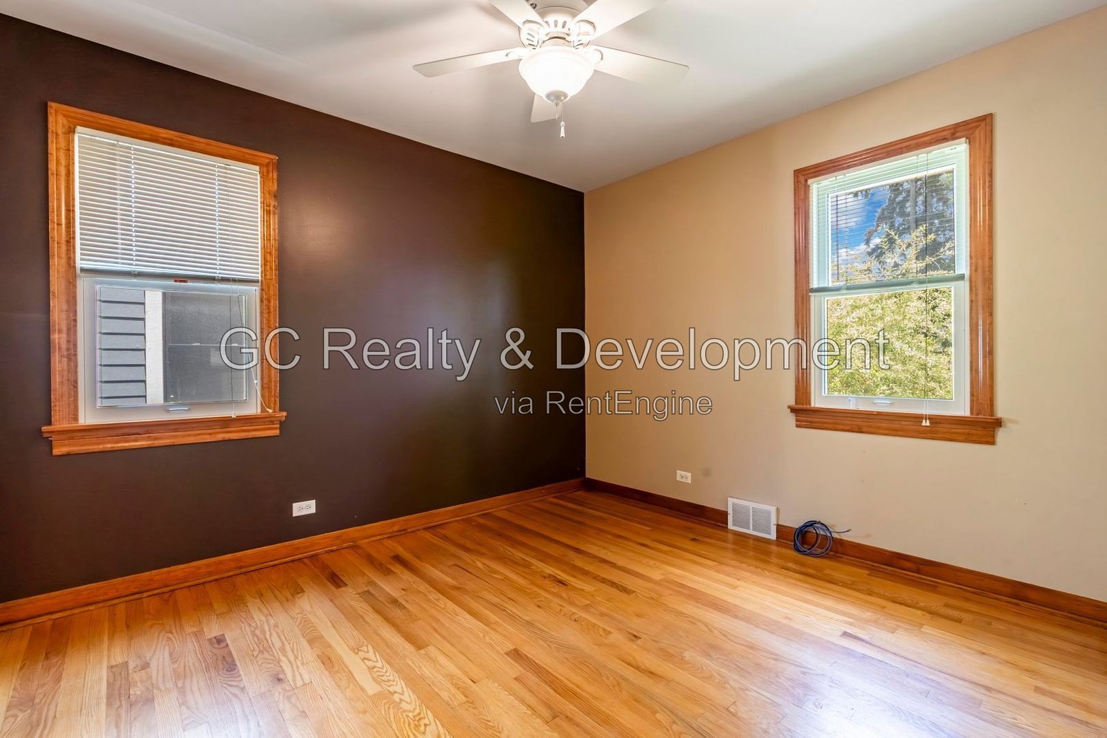 *** 4BR - 3BA / RECENTLY UPDATED / CENTRAL AC / LARGE YARD / FINISHED BASEMENT / FENCED YARD *** property image