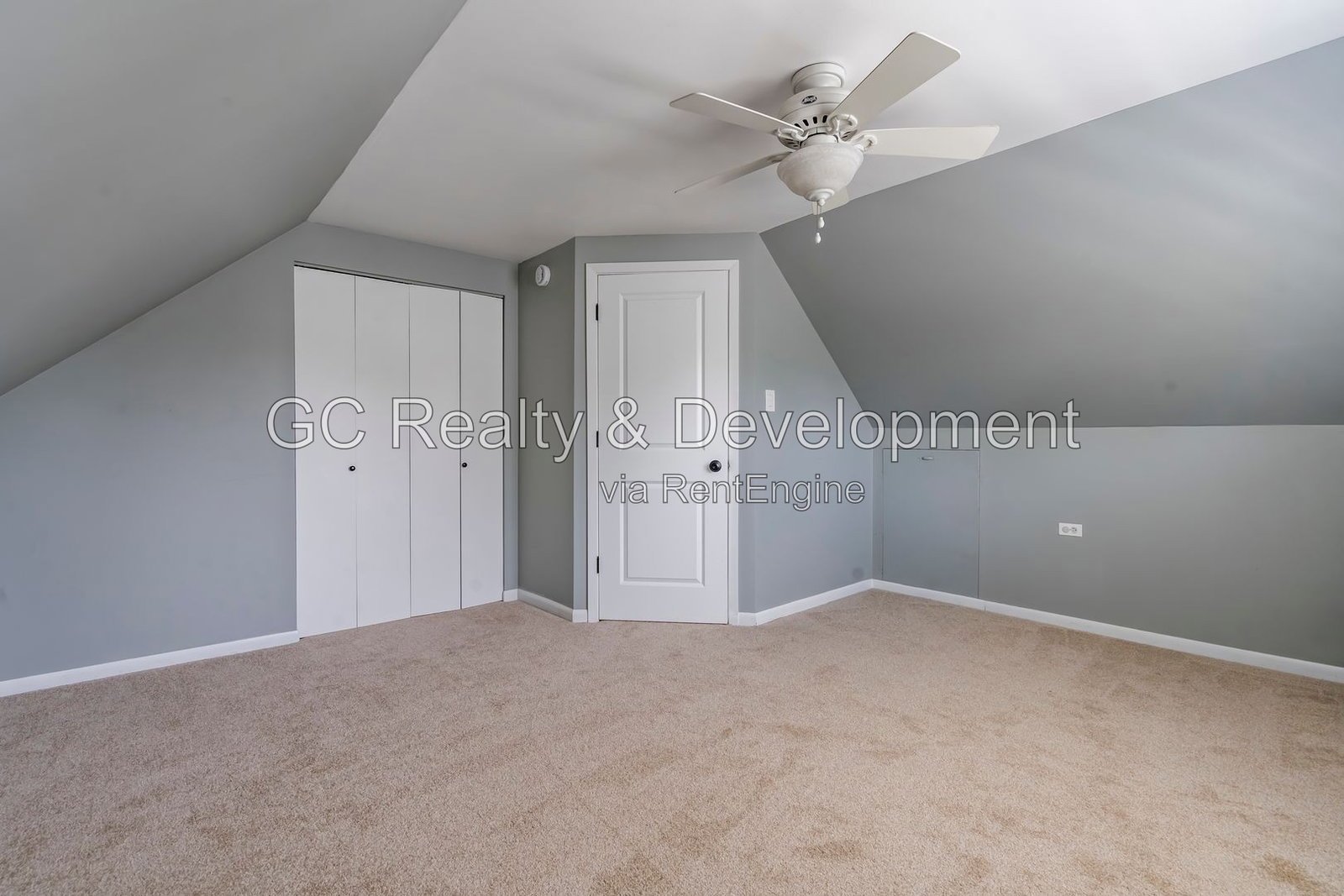 *** 4BR - 3BA / RECENTLY UPDATED / CENTRAL AC / LARGE YARD / FINISHED BASEMENT / FENCED YARD *** property image