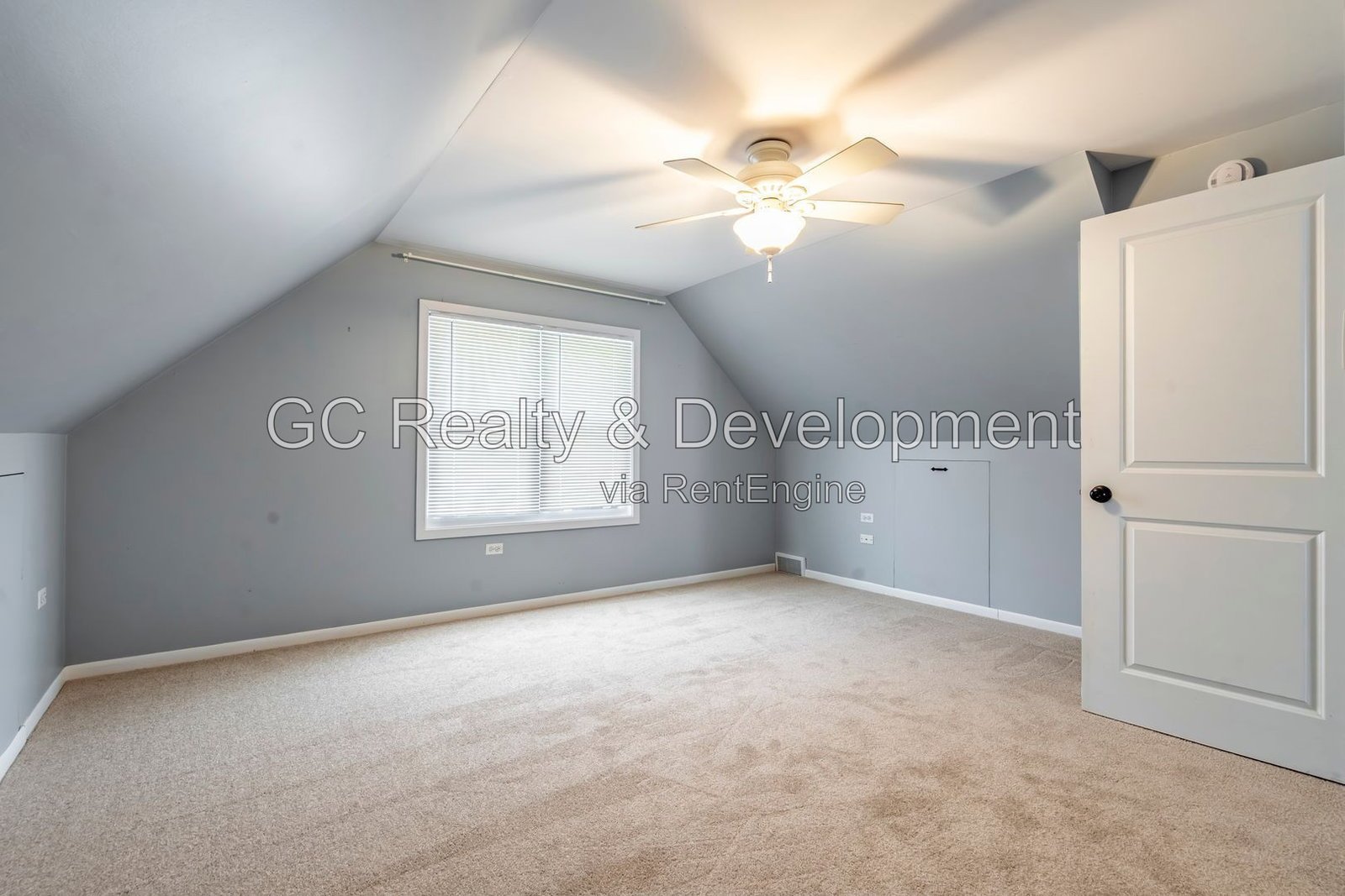 *** 4BR - 3BA / RECENTLY UPDATED / CENTRAL AC / LARGE YARD / FINISHED BASEMENT / FENCED YARD *** property image