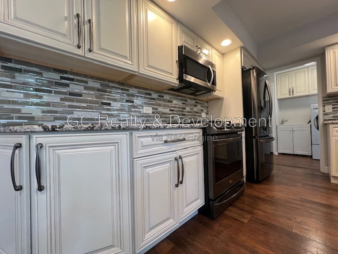 *** COMING SOON 8-15-26! / RECENTLY UPDATED / SS APPLIANCES / LARGE YARD / FINISHED BASEMENT / CENTRAL AIR / ATTACHED GARAGE *** property image