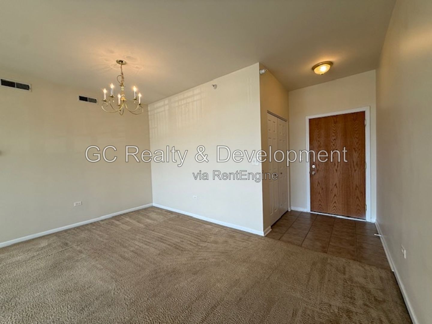 *** COMING SOON 8-15-26! / SS APPLIANCES / HEATED GARAGE / IN-UNIT LAUNDRY / PET FRIENDLY / CENTRAL AIR / PAY ONLY ELECTRIC *** property image
