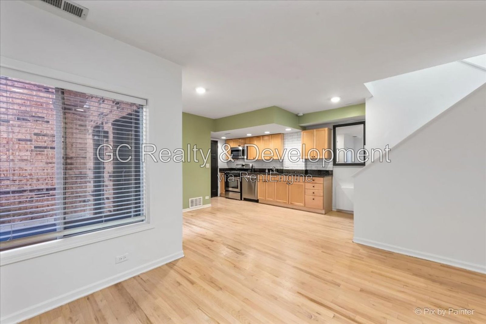 *** COMING SOON 9-15-26! / LAKEVIEW LUXURY 3-STORY TOWNHOME / 3BR-2.5BA / PARKING SPACE INCL *** property image
