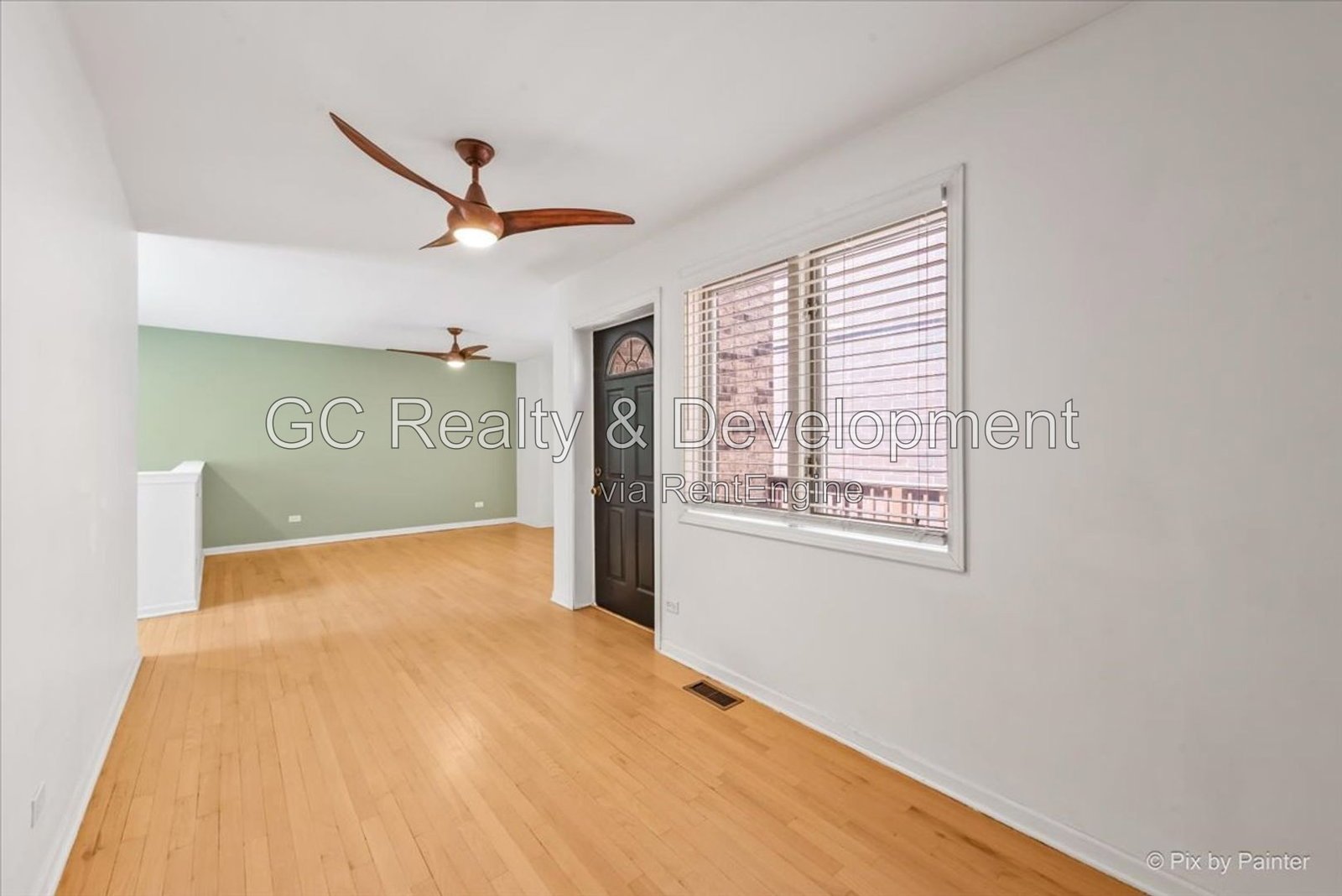 *** COMING SOON 9-15-26! / LAKEVIEW LUXURY 3-STORY TOWNHOME / 3BR-2.5BA / PARKING SPACE INCL *** property image