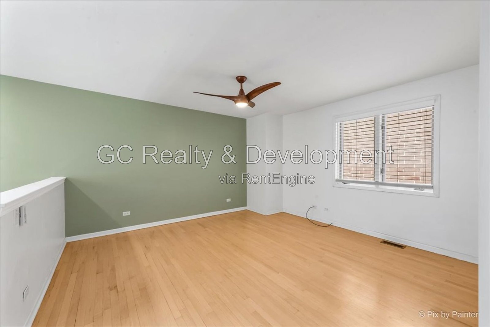 *** COMING SOON 9-15-26! / LAKEVIEW LUXURY 3-STORY TOWNHOME / 3BR-2.5BA / PARKING SPACE INCL *** property image