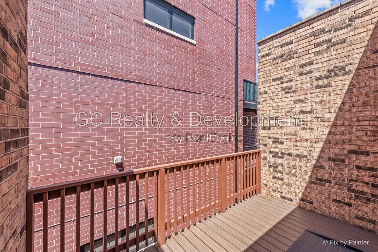 *** COMING SOON 9-15-26! / LAKEVIEW LUXURY 3-STORY TOWNHOME / 3BR-2.5BA / PARKING SPACE INCL *** property image