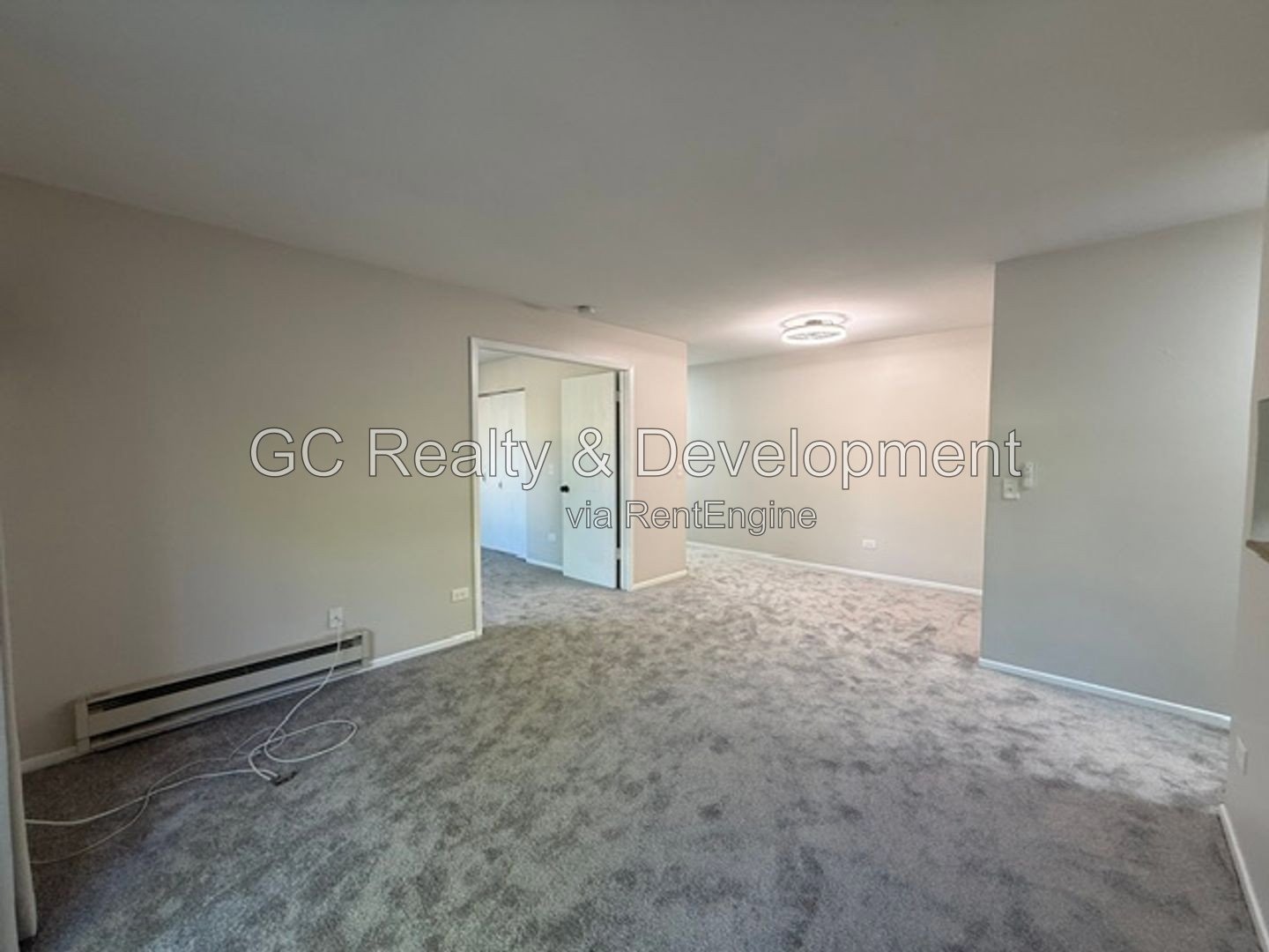 *** 2 BDRM / LAUNDRY IN UNIT / WALK IN CLOSET / ONLY PAY WATER & ELECTRIC *** property image