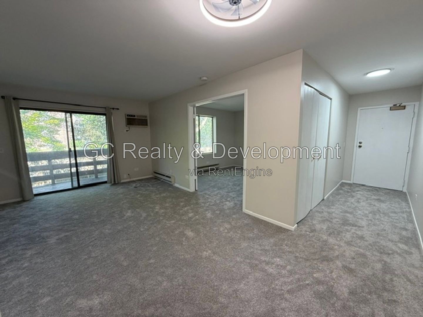 *** 2 BDRM / LAUNDRY IN UNIT / WALK IN CLOSET / ONLY PAY WATER & ELECTRIC *** property image
