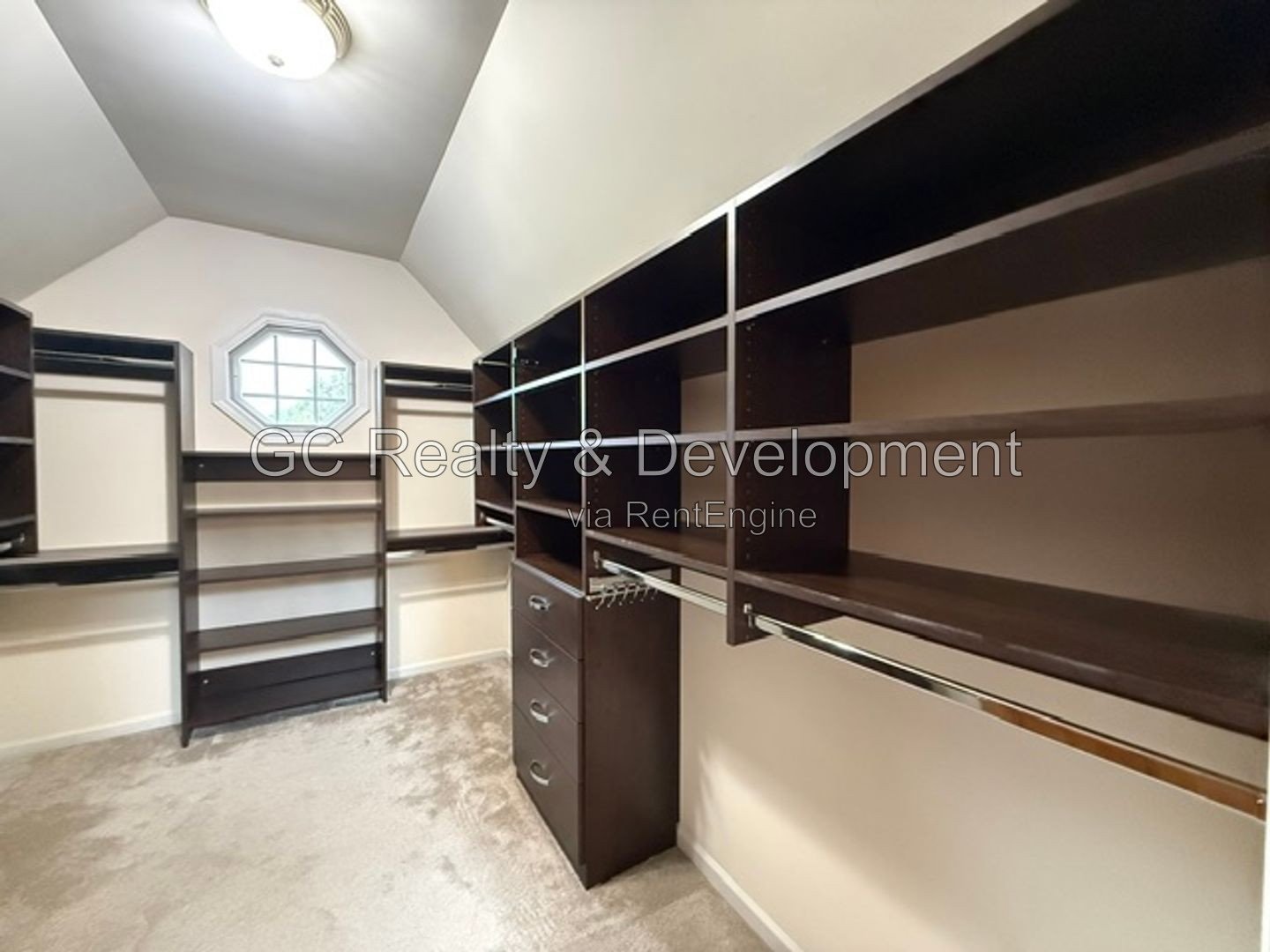 ***   COMING SOON 8/15/26!  / HARDWOOD FLOORS / CENTRAL AC / LAKE VIEWS / LARGE CLOSETS *** property image