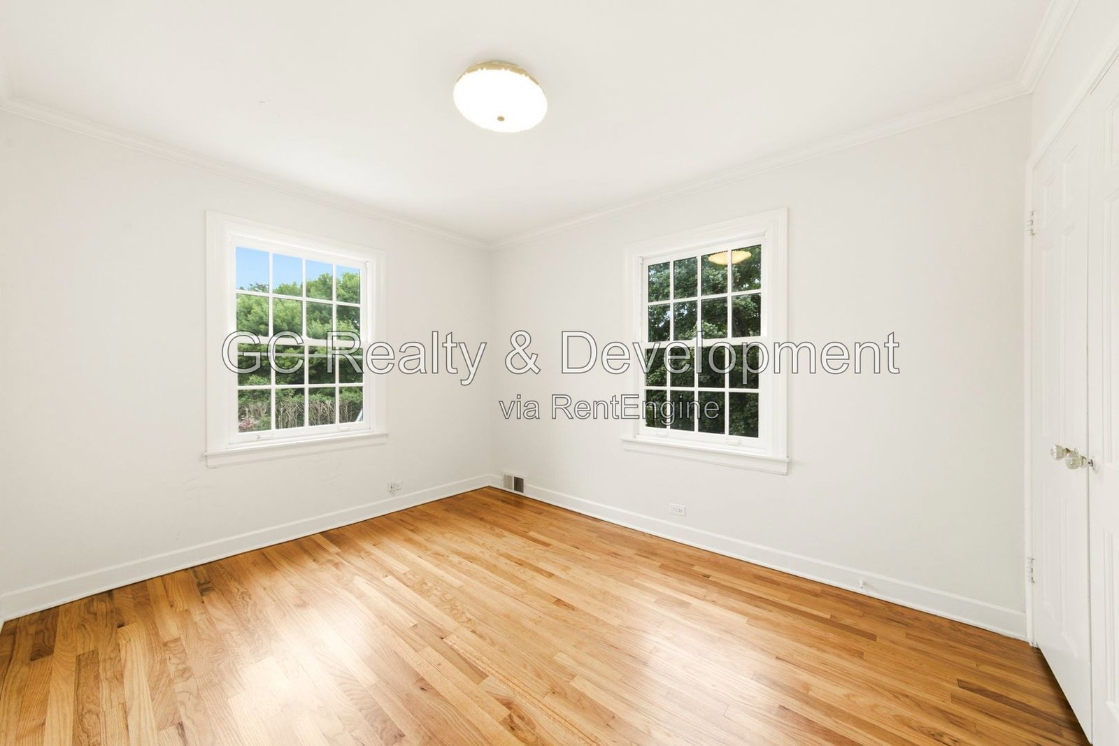 *** 3BR-2.5BA / APPLIANCES INCLUDED / ATTACHED GARAGE / CENTRAL AIR / IN-UNIT LAUNDRY / PET FRIENDLY *** property image
