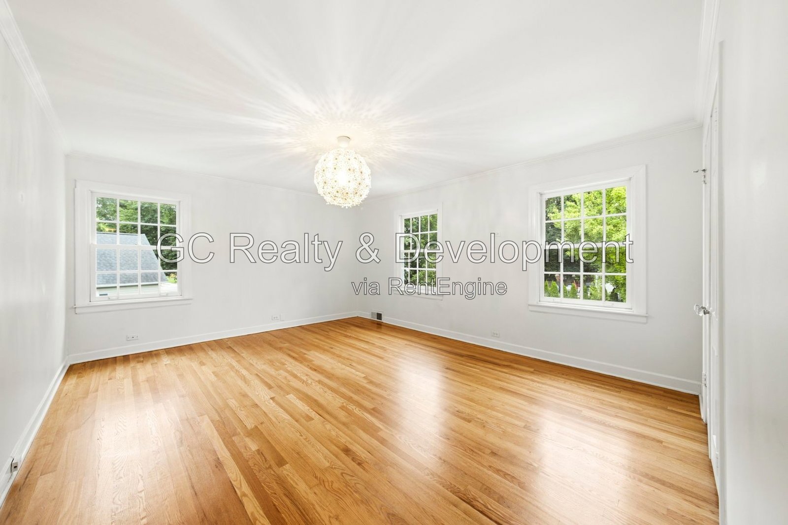 *** 3BR-2.5BA / APPLIANCES INCLUDED / ATTACHED GARAGE / CENTRAL AIR / IN-UNIT LAUNDRY / PET FRIENDLY *** property image