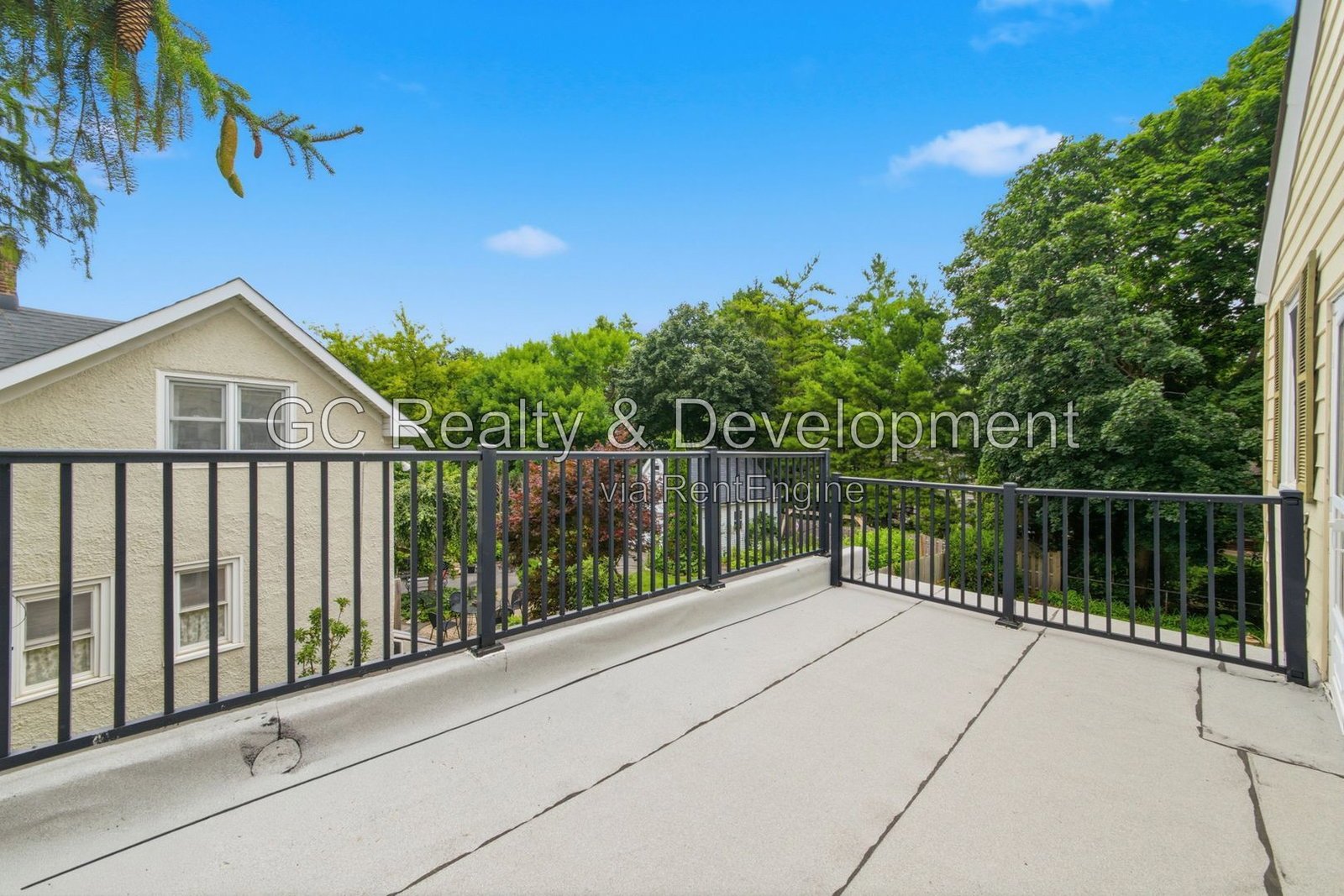 *** 3BR-2.5BA / APPLIANCES INCLUDED / ATTACHED GARAGE / CENTRAL AIR / IN-UNIT LAUNDRY / PET FRIENDLY *** property image