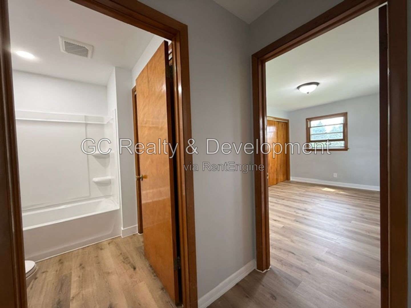 *** 3 Bedroom Home on Nearly 3 Acres in Batavia School District *** property image
