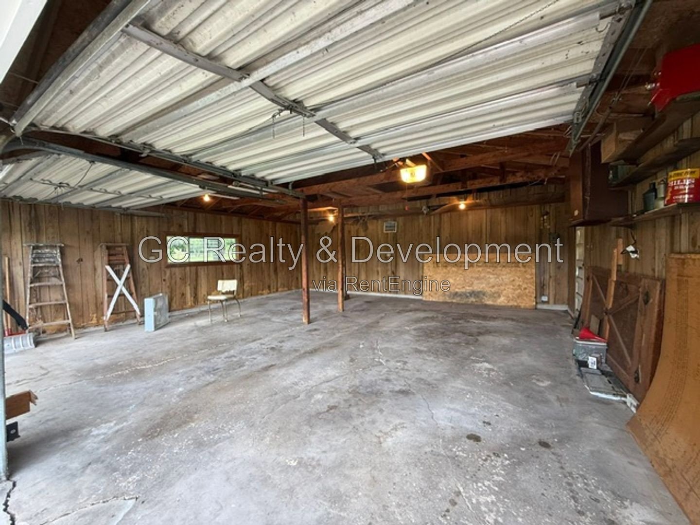 *** 3 Bedroom Home on Nearly 3 Acres in Batavia School District *** property image