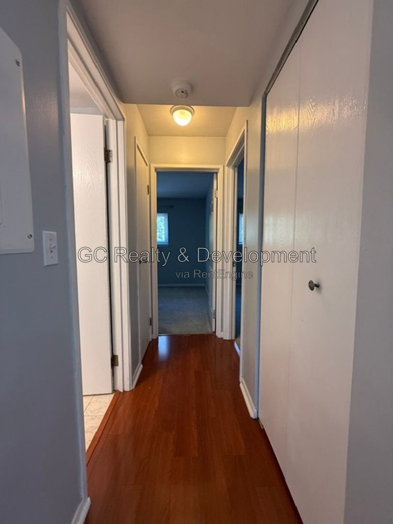 *** 2BR-1BA / HARDWOOD FLOORS / CENTRAL AIR / SS APPLIANCES / IN-UNIT LAUNDRY / PARKING INCL / PET FRIENDLY *** property image