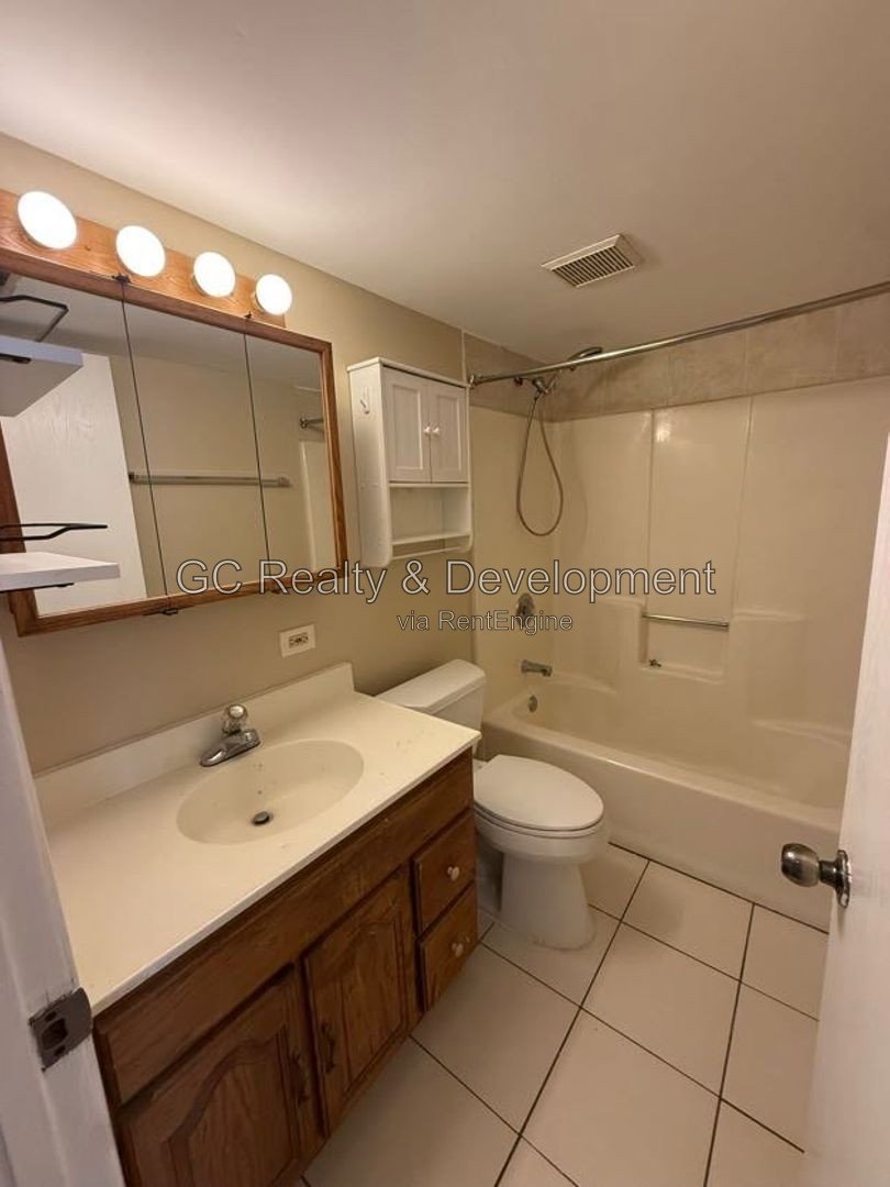 *** 2BR-1.5BA / CENTRAL AIR / KITCHEN APPL INCL / ON-SITE LAUNDRY / PARKING INCL / PET FRIENDLY / STORAGE *** property image