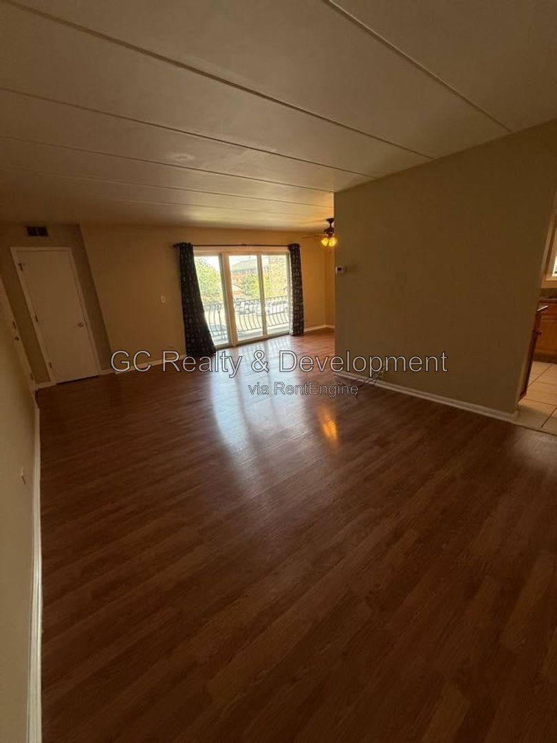 *** 2BR-1.5BA / CENTRAL AIR / KITCHEN APPL INCL / ON-SITE LAUNDRY / PARKING INCL / PET FRIENDLY / STORAGE *** property image