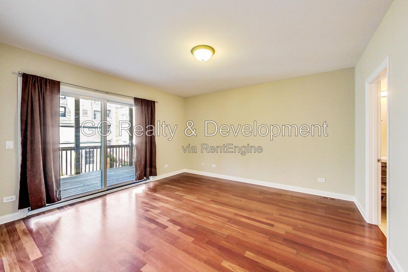 *** 3BR, 3BA / CENTRAL AIR / IN-UNIT LAUNDRY / WALK-IN CLOSETS / SS APPLIANCES / GARAGE / FINISHED BASEMENT / 2400 SF *** property image