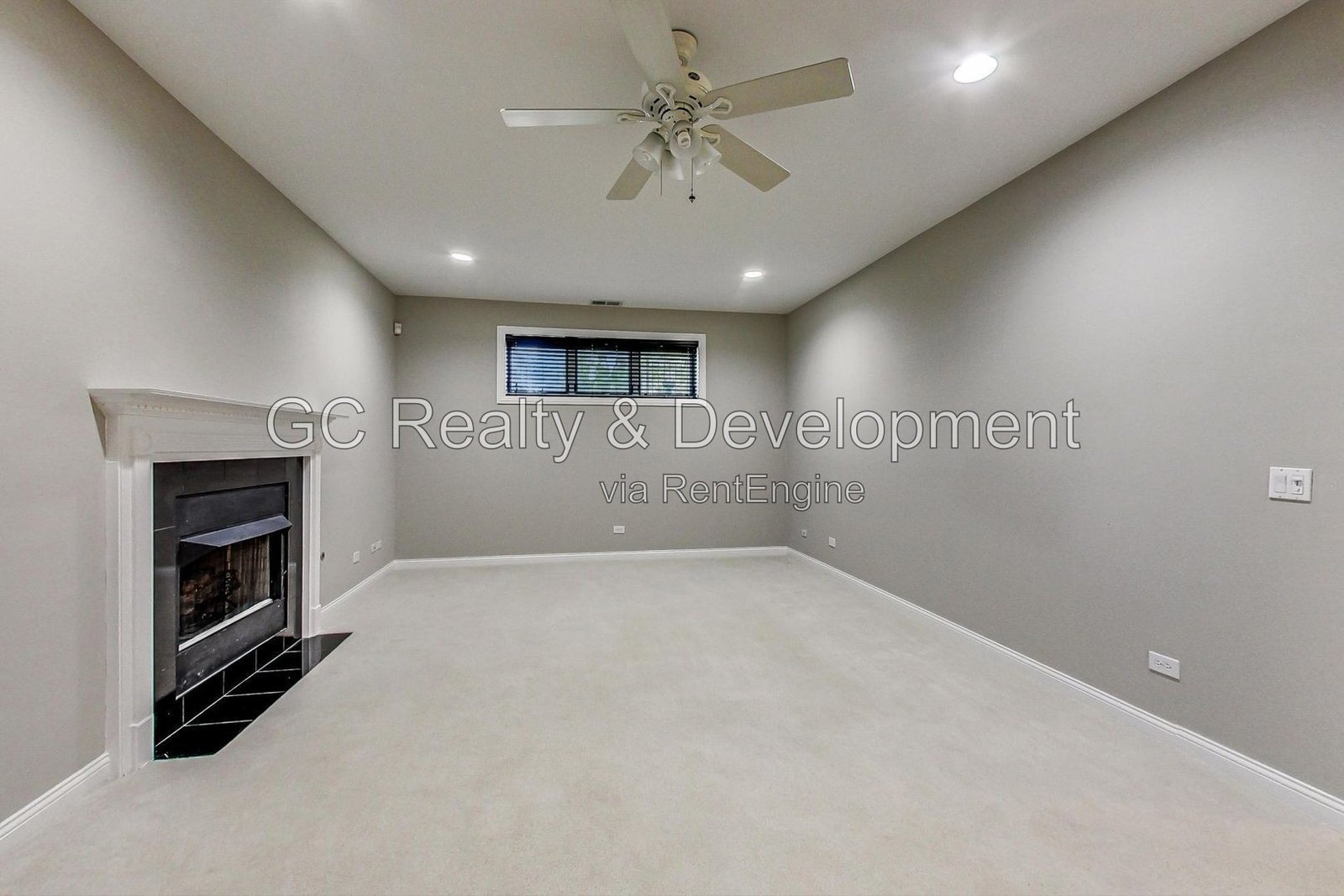 *** 3BR, 3BA / CENTRAL AIR / IN-UNIT LAUNDRY / WALK-IN CLOSETS / SS APPLIANCES / GARAGE / FINISHED BASEMENT / 2400 SF *** property image