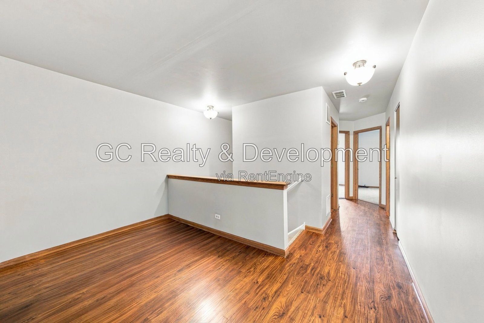 *** 3BR, 2.5BA / CENTRAL AIR / SS APPLIANCES / IN-UNIT LAUNDRY / ATTACHED GARAGE / PET FRIENDLY *** property image