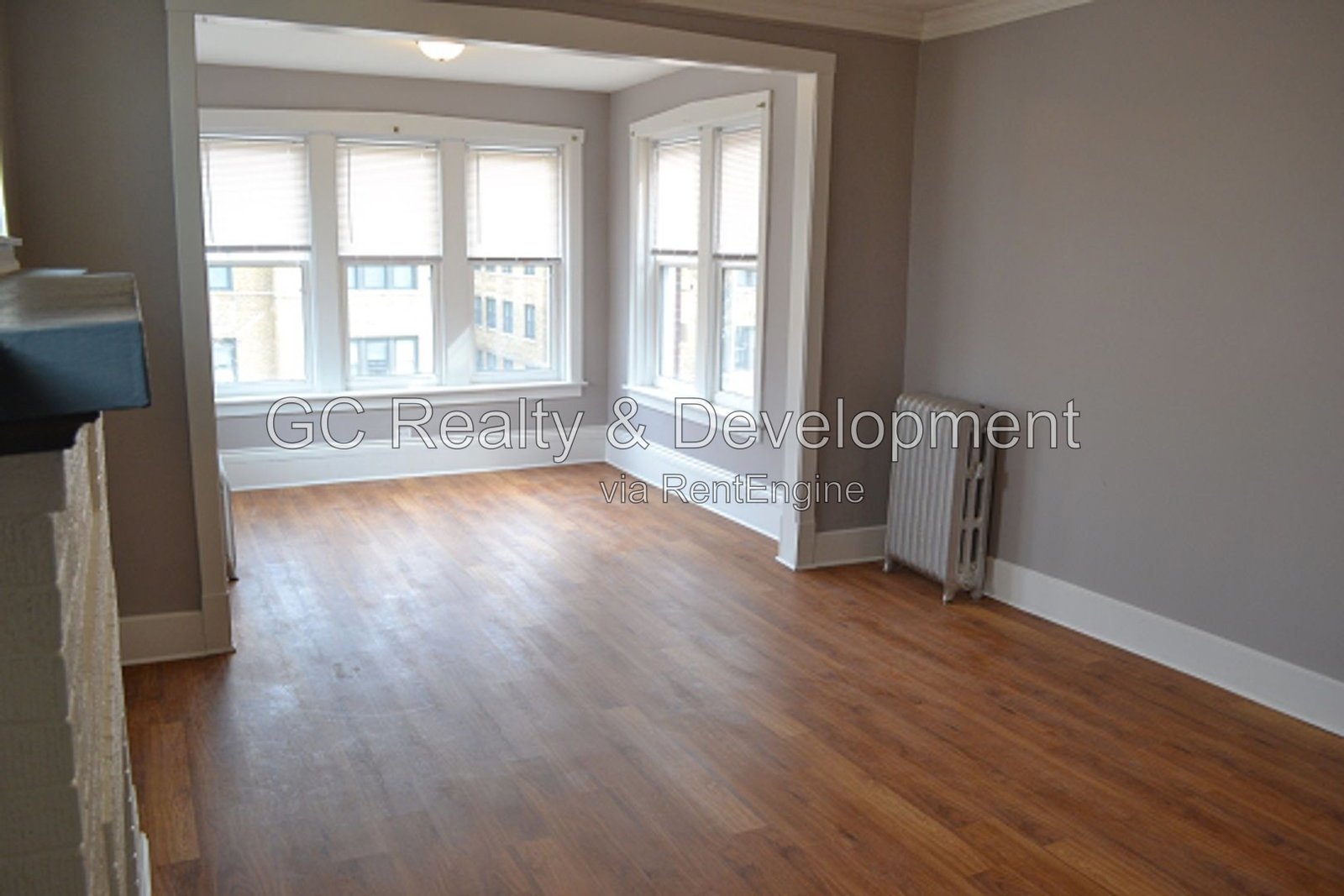 *** AVAILABLE 9-23-26! / 4BR-2BA / CENTRAL AIR / KITCHEN APPL INCL / ON-SITE LAUNDRY / PARKING AVAIL / PET FRIENDLY / EASY COMMUTE *** property image