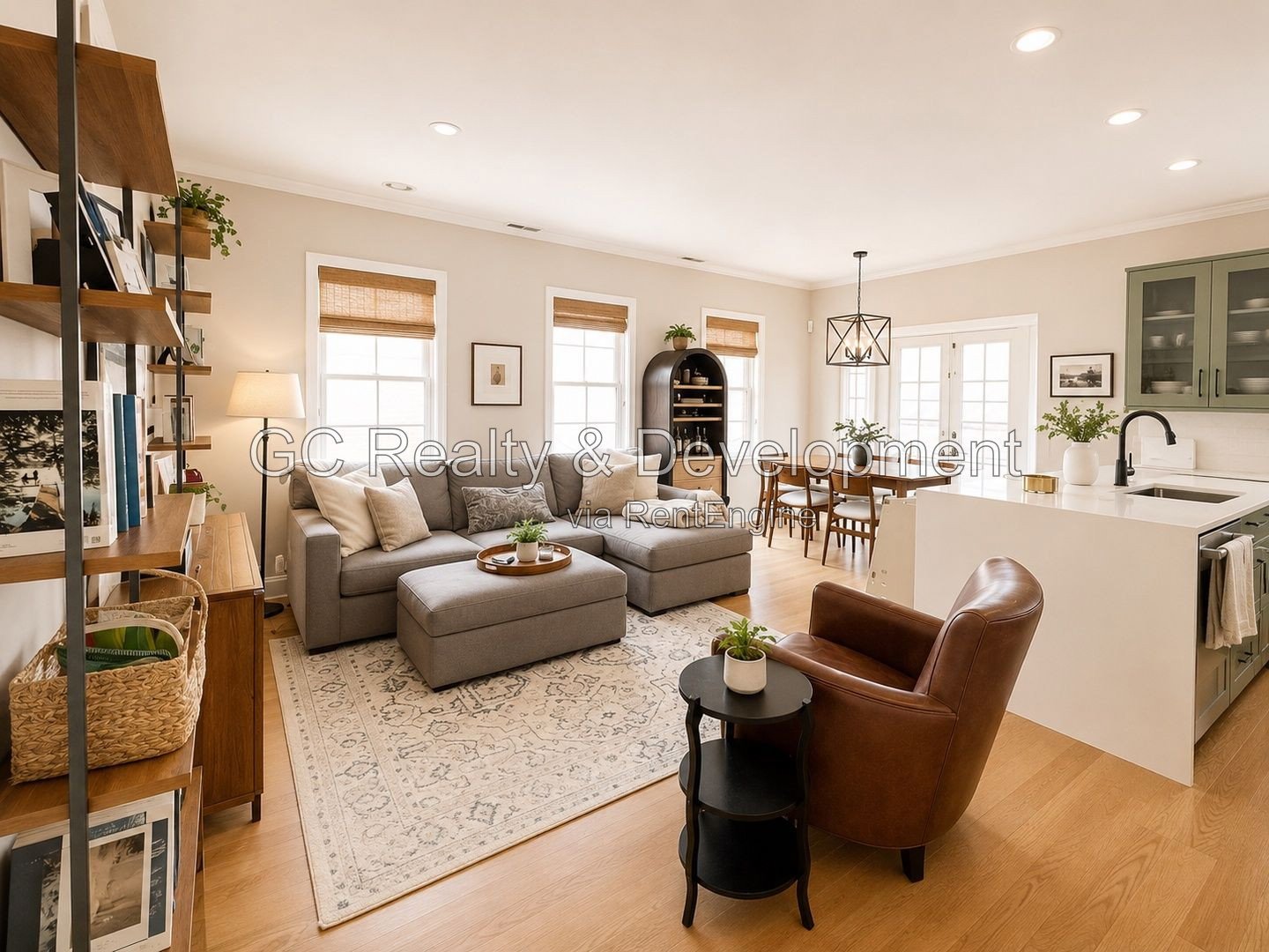 *** 2BR - 2BR / PRIVATE ROOFTOP / CENTRAL AIR / SS APPLIANCES / IN-UNIT LAUNDRY / GARAGE *** property image